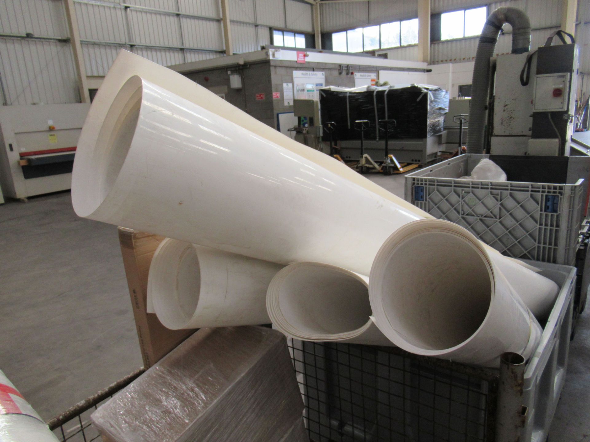 Qty of Plastic Rolls and Fittings - Dolavs not included - Image 7 of 9