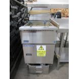 Pitco Solstice Supreme Twin Basket Mobile Deep Fat Fryer - gas/electric