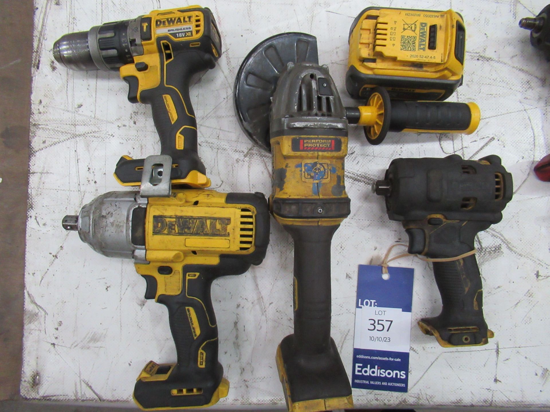 4x DeWalt Cordless Tools & 1x 18V Battery