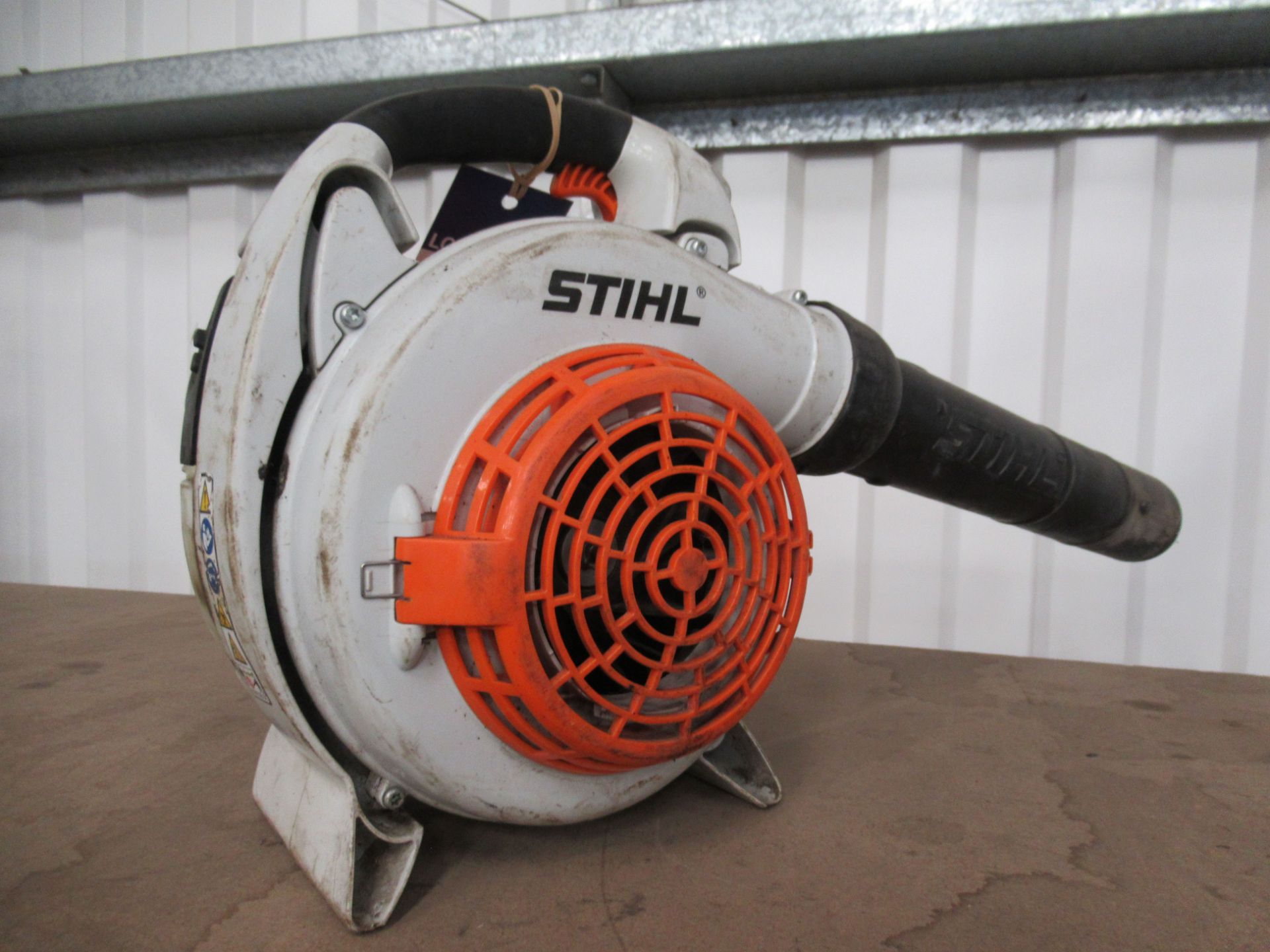 Stihl BG86C Petrol Powered Leaf Blower - spares or repairs - Image 3 of 3