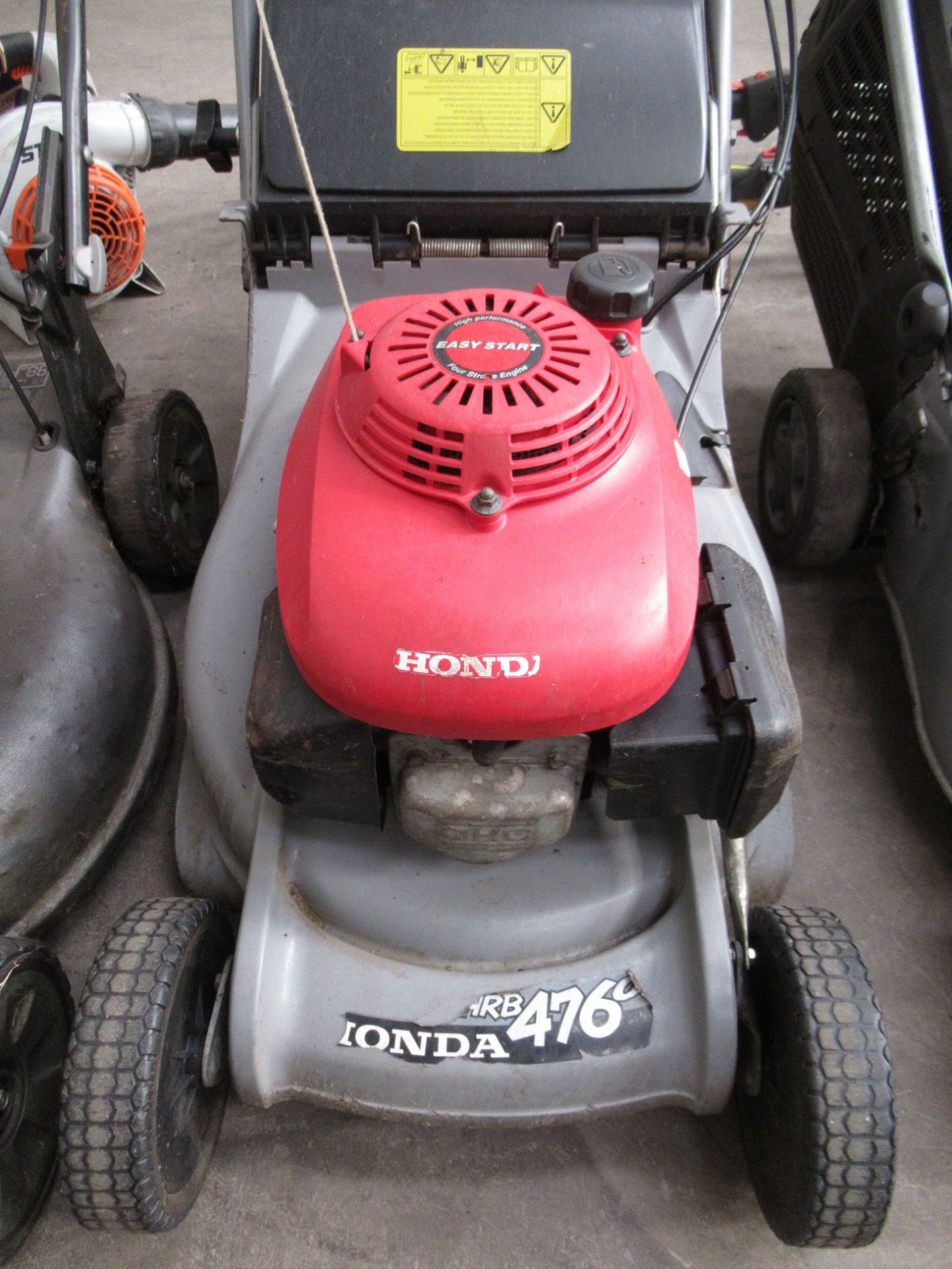 Honda HRB476 Petrol Powered Lawnmower - drive is slow - Image 2 of 3