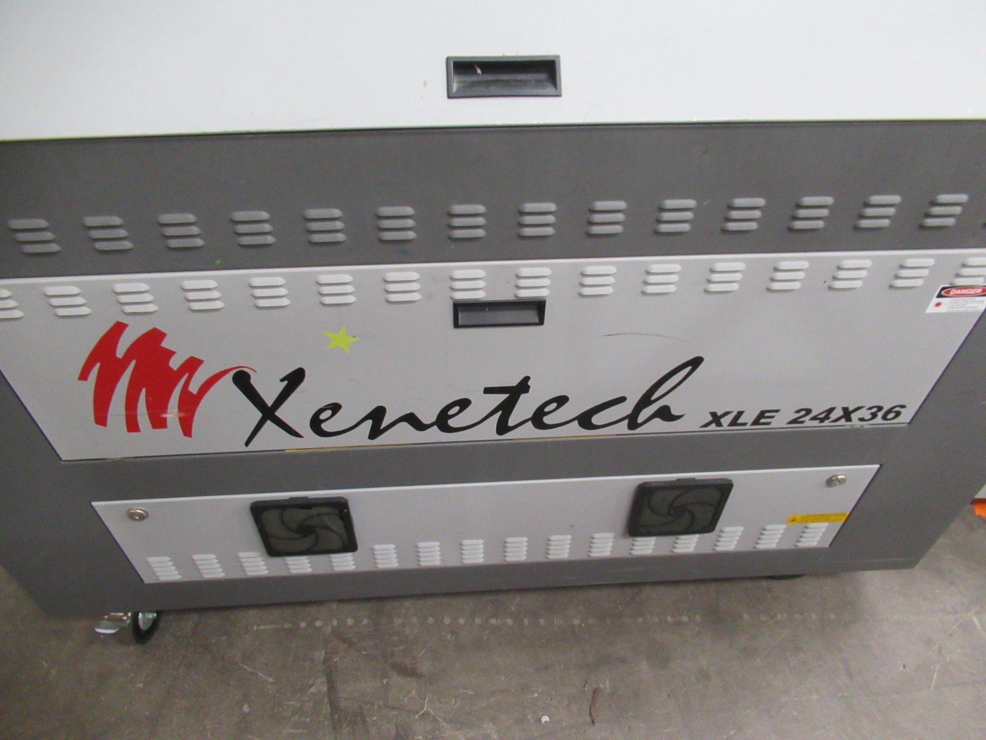 An Xenetech XLE 24 x36 Lazer Engraver come with a Bofa advantage filter unit - Image 4 of 9