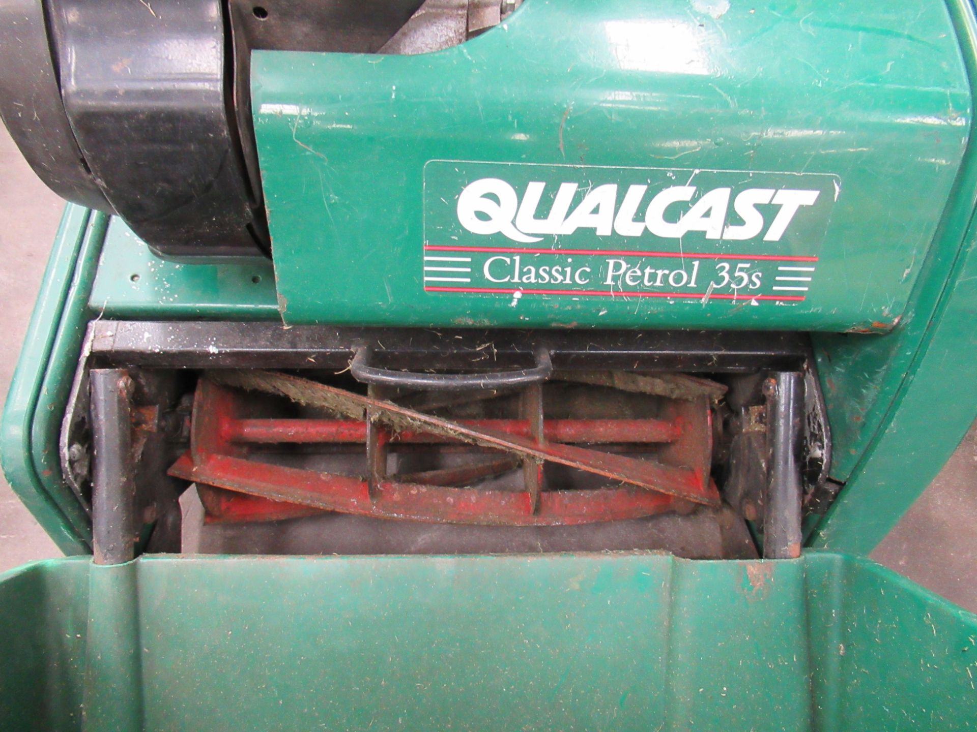 Qualcast 35s Petrol Powered Cylinder Mower - Image 2 of 2