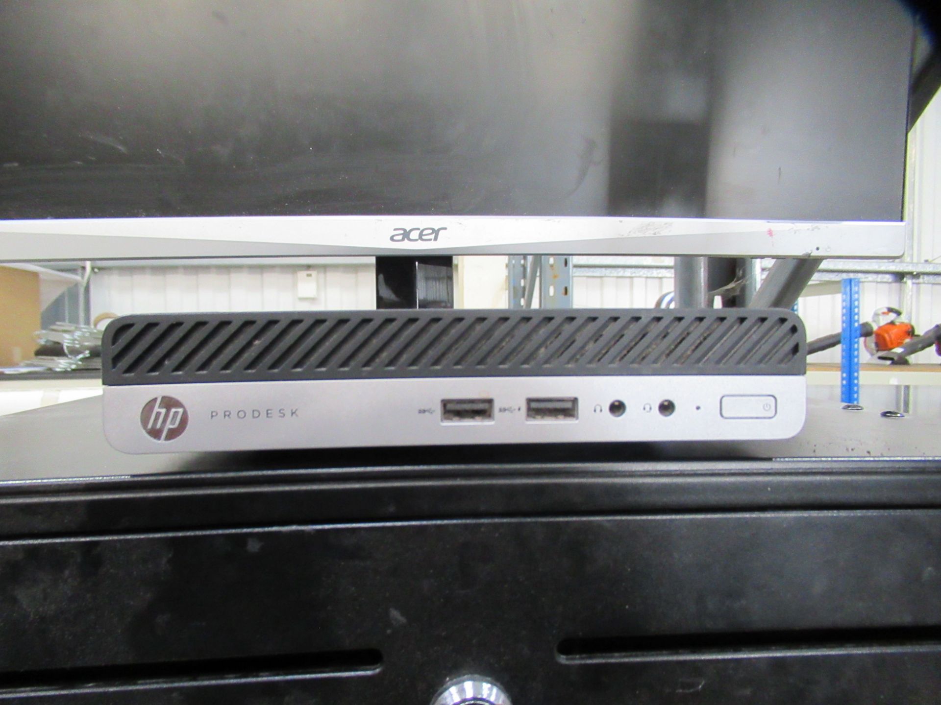 An HP ProDesk i5 8thGen Mini PC Unit, Acer Monitor, Keyboard, Mouse, Till Drawer 'point of sale syst - Image 2 of 4