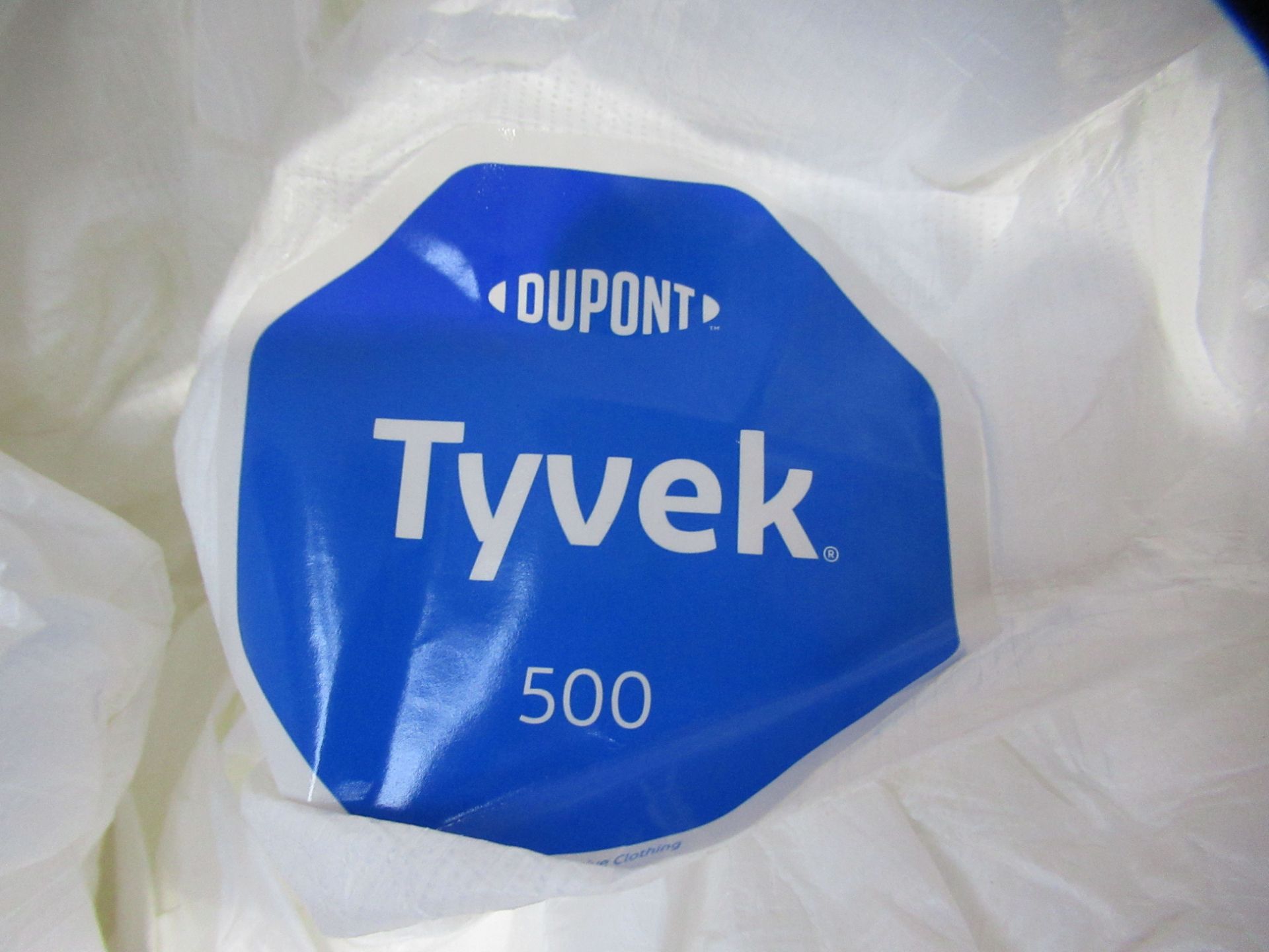 2x Boxes of Tyvek White Disposable Coveralls - Image 3 of 3