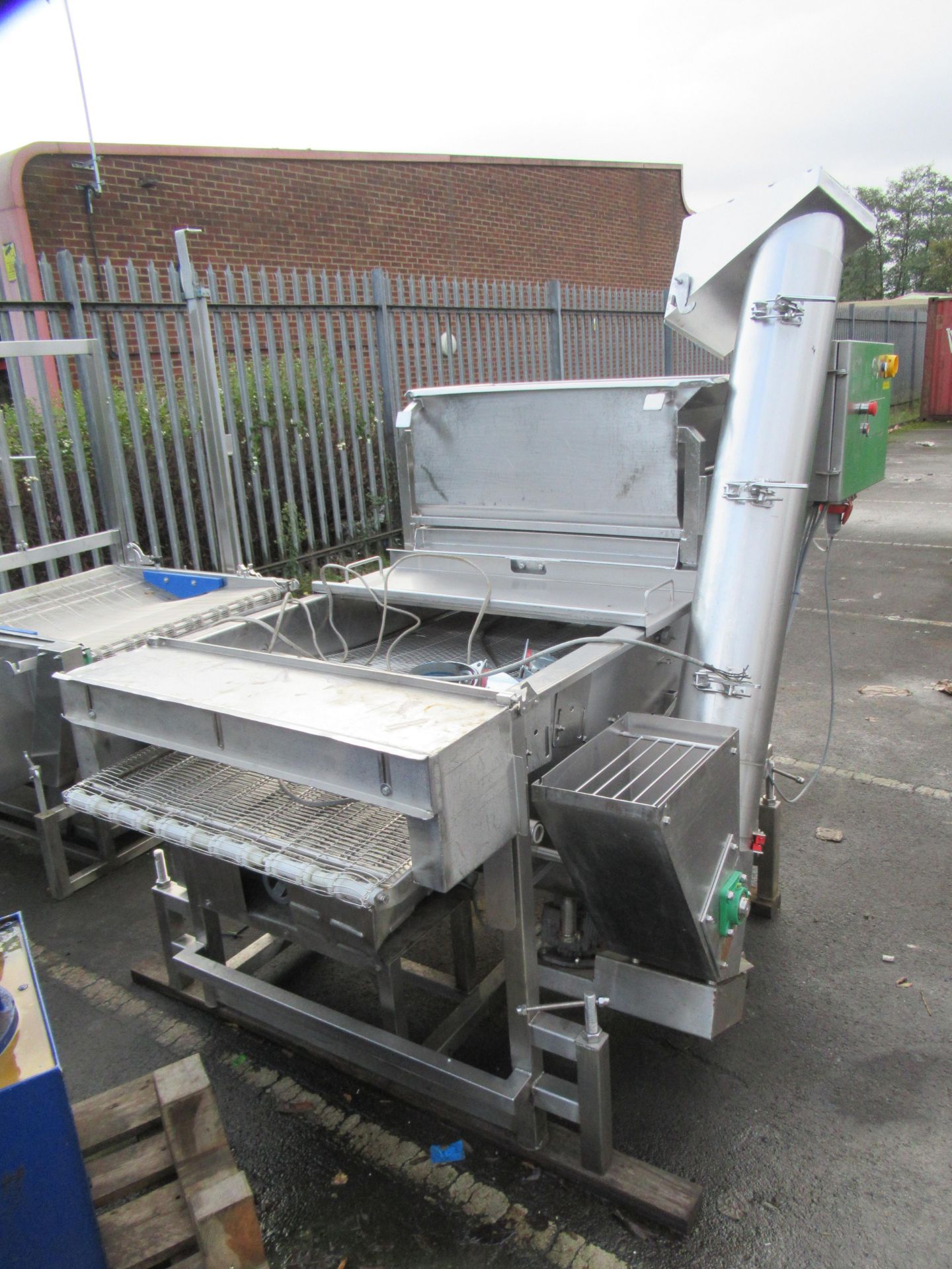 Commercial Catering Stainless Steel Coneyor with Fitted Screw Auger Spairs/Repairs - Image 2 of 4