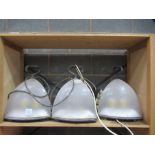 3x Hangable 110V Lights