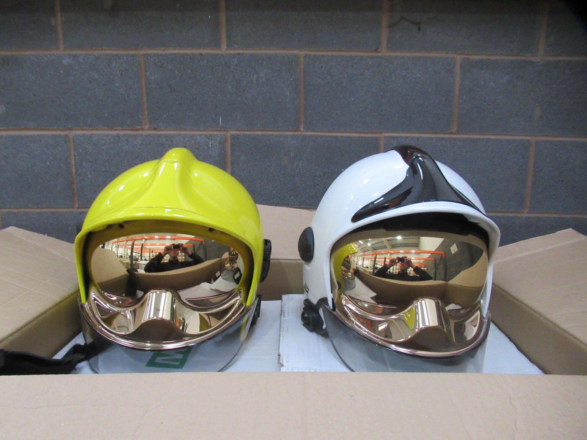 A lot of fireman accessories - Image 4 of 4