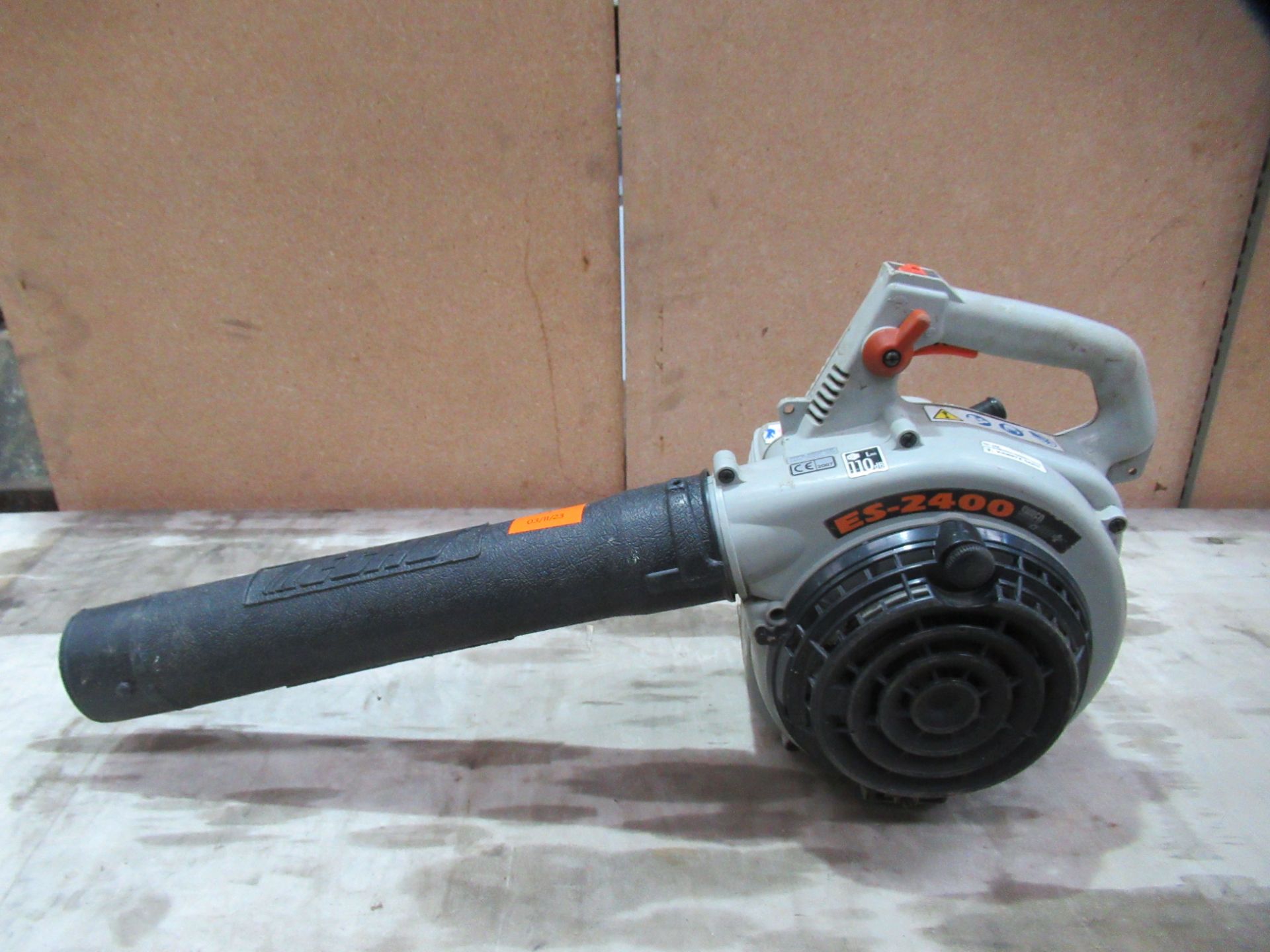 An Eco E52400 Petrol Powered Leaf Blower - Image 2 of 2