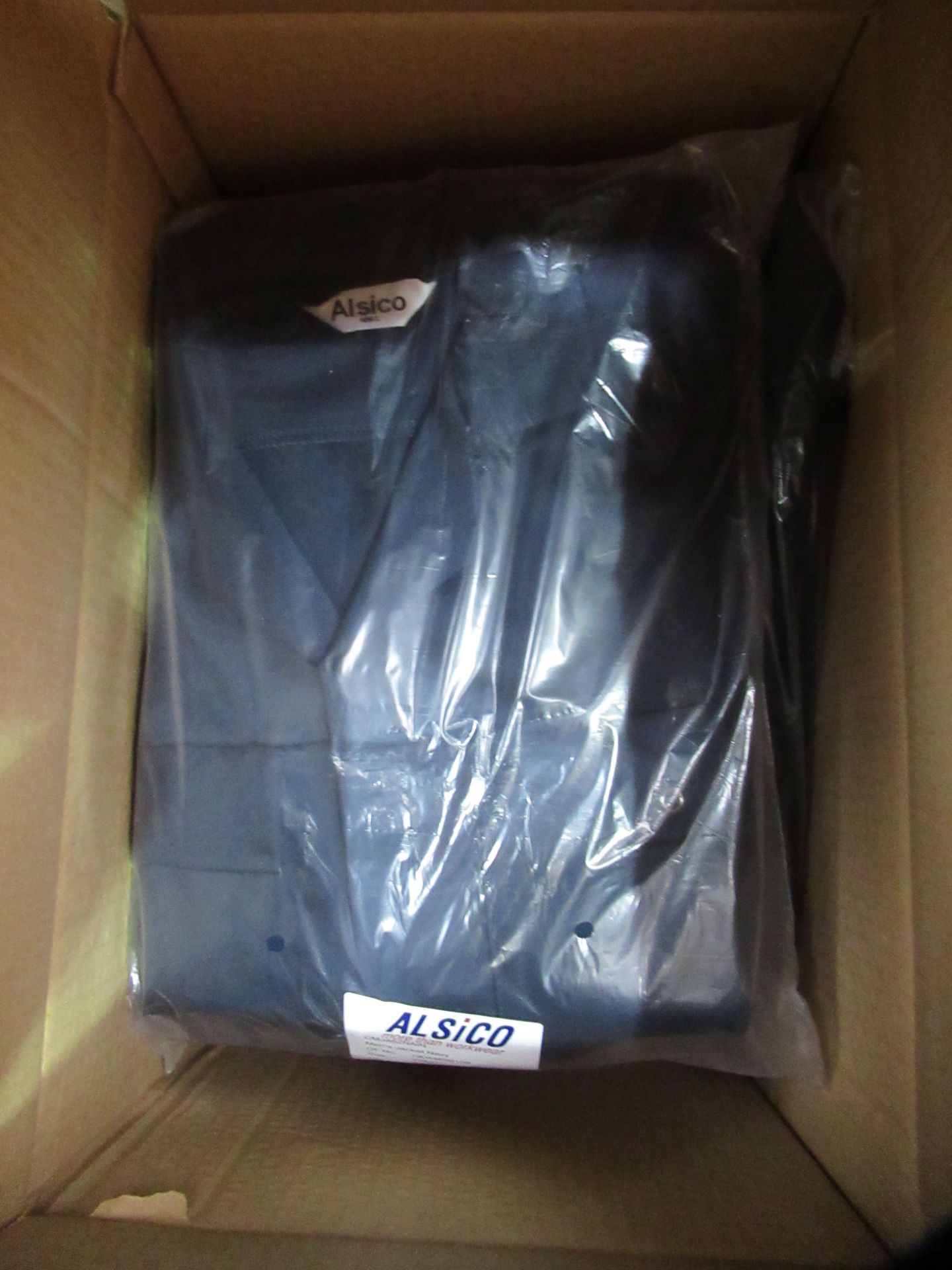 12x Jackets in colour 'Navy' in size 108 - Image 2 of 2