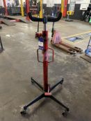 Master Pro 0.5tonne Transmission Jack.