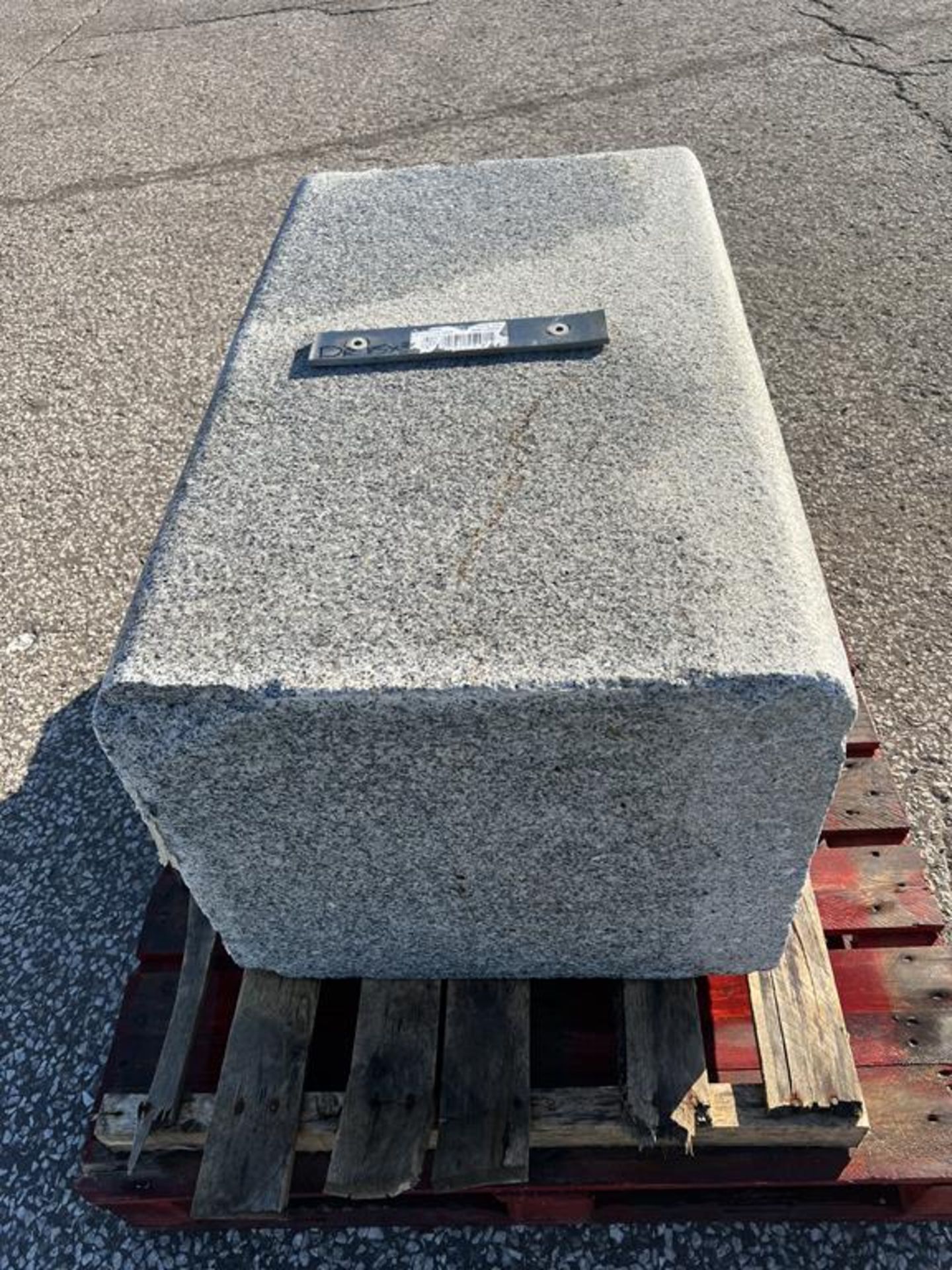 Granite Block 800Kg - Image 3 of 4