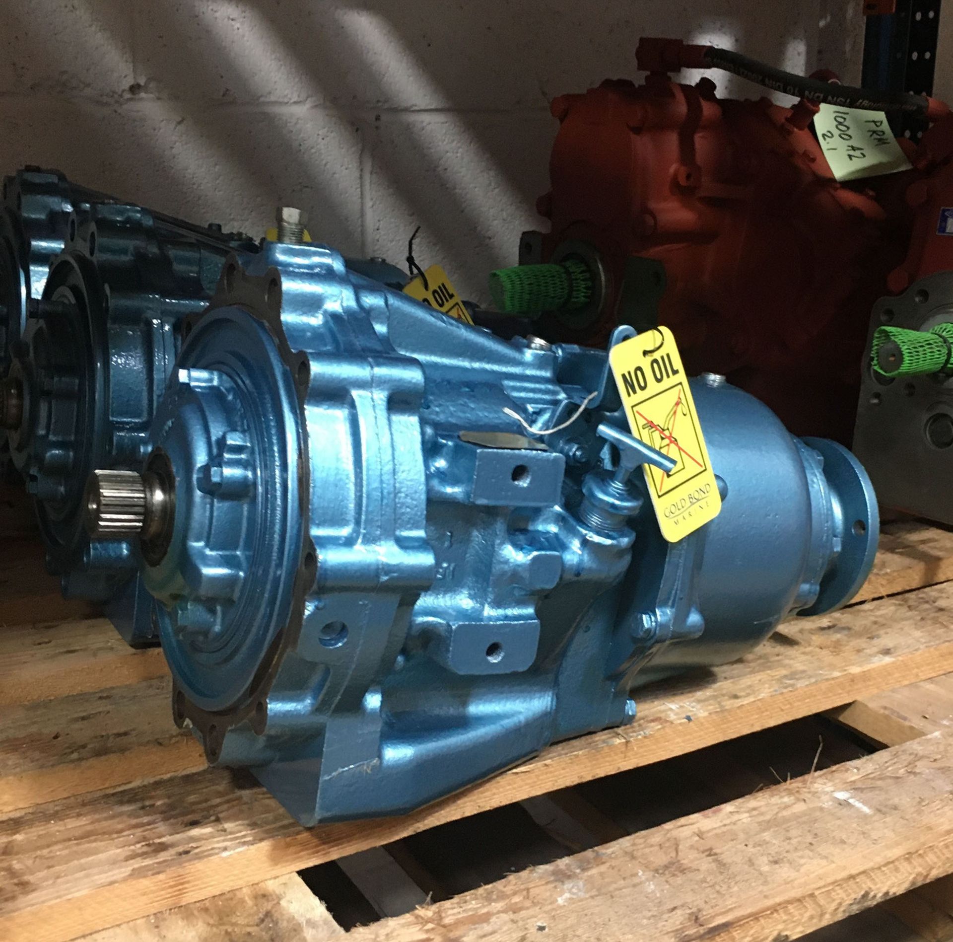Marine Gearbox: Borg Warner 10-17-108-71CR 1.88 : 1 Reconditioned Gearbox - Image 2 of 3