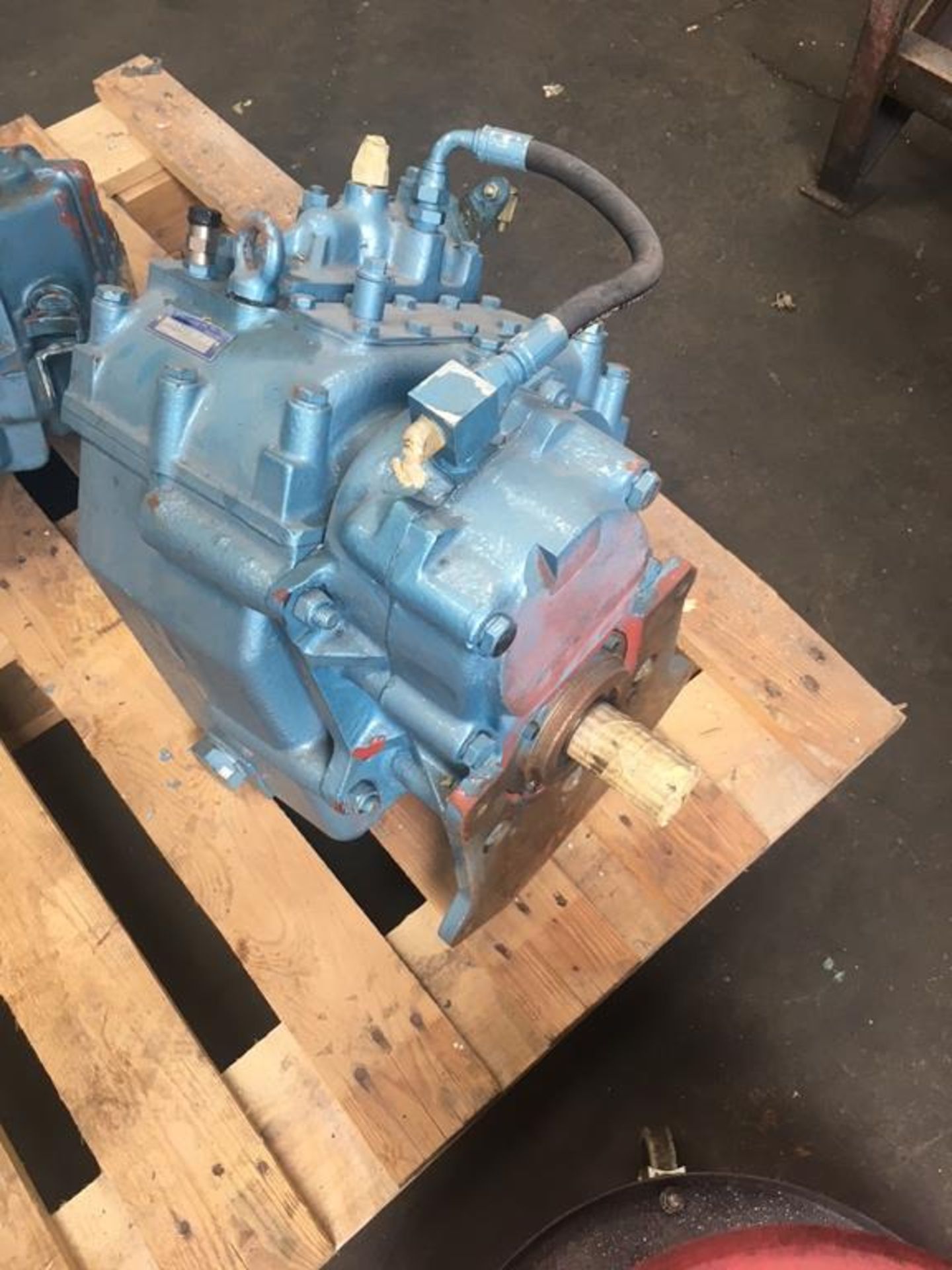 Marine Gearbox: PRM 1000A2 ratio 2.03:1 New - Image 2 of 4