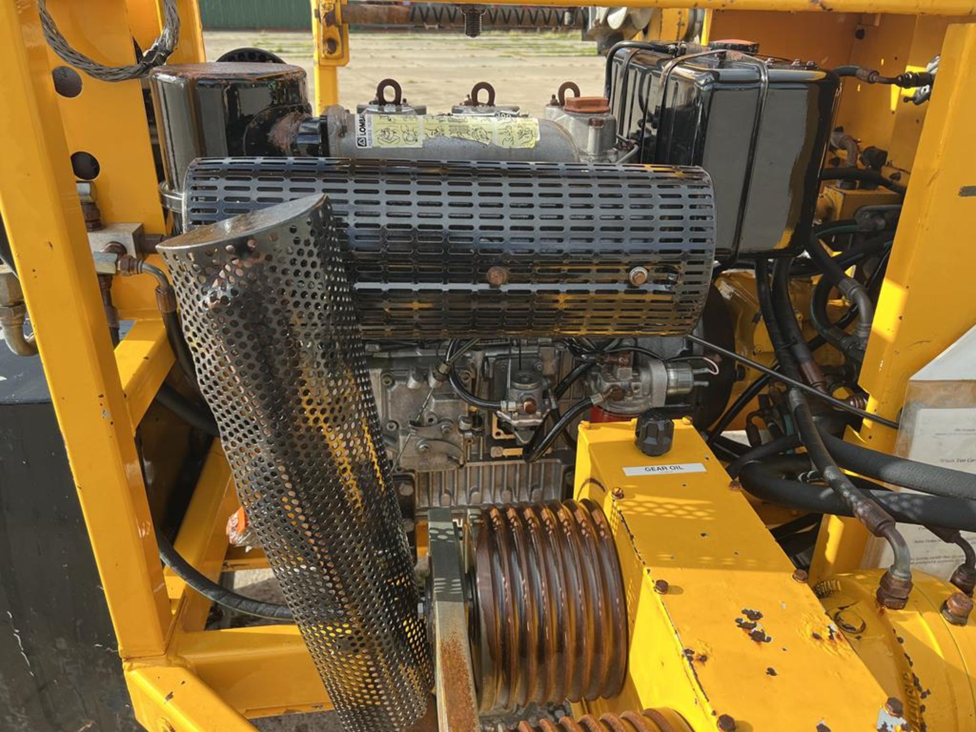 Hydraulic Power Pack: Lombardini - Image 2 of 9