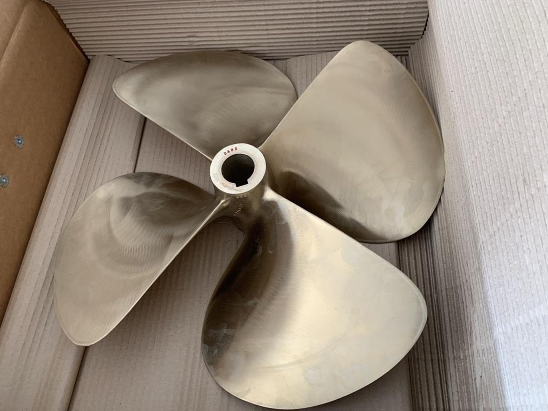 Propellers: Handed Pair Hamble 21X17.7 New - Image 2 of 7