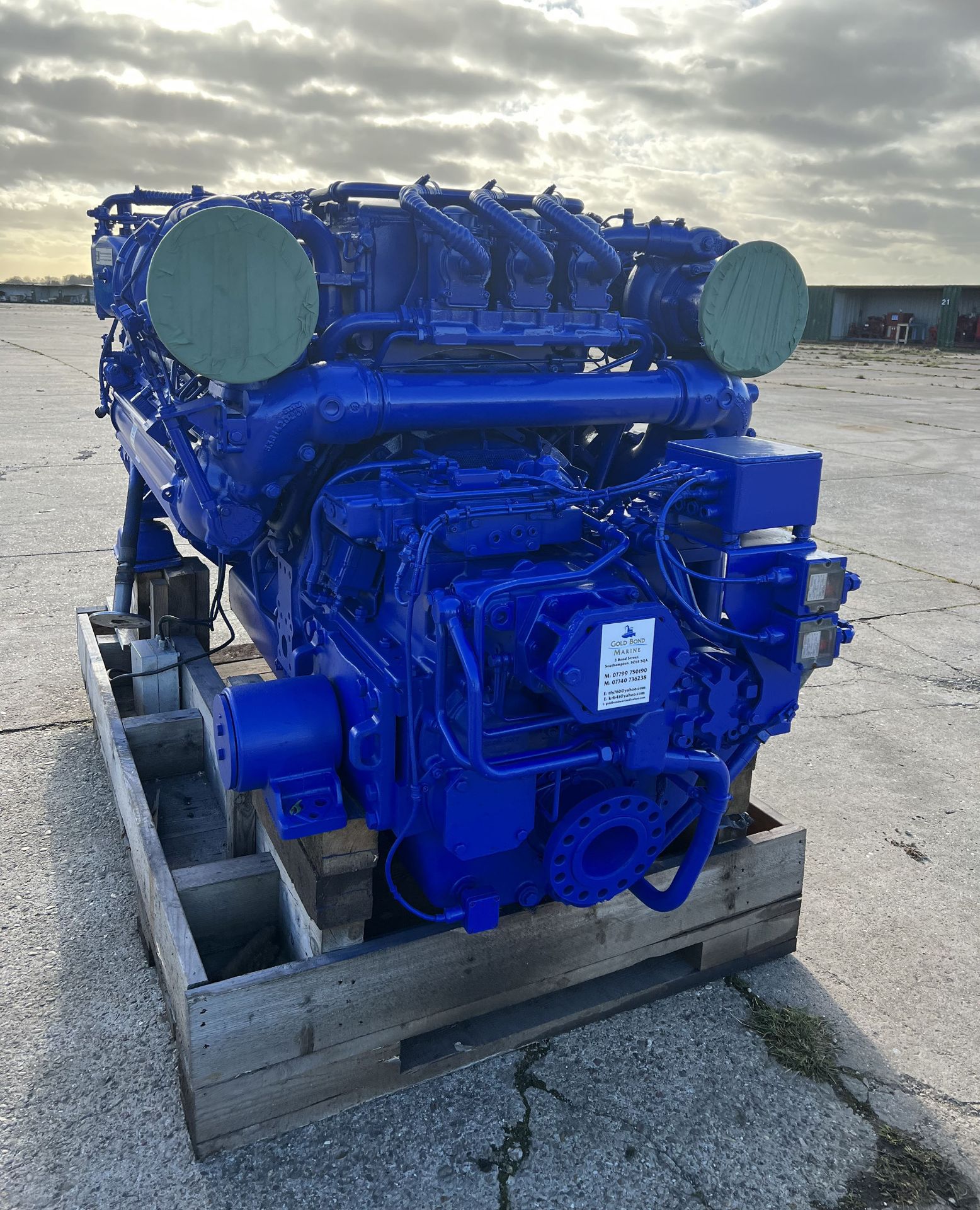Marine Diesel Engine: MTU 12V2000 1250Hp C/W ZF 2500A 2.536:1 gearboxes used Running take out - Image 6 of 8