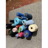 Mixed colours of yarn reels