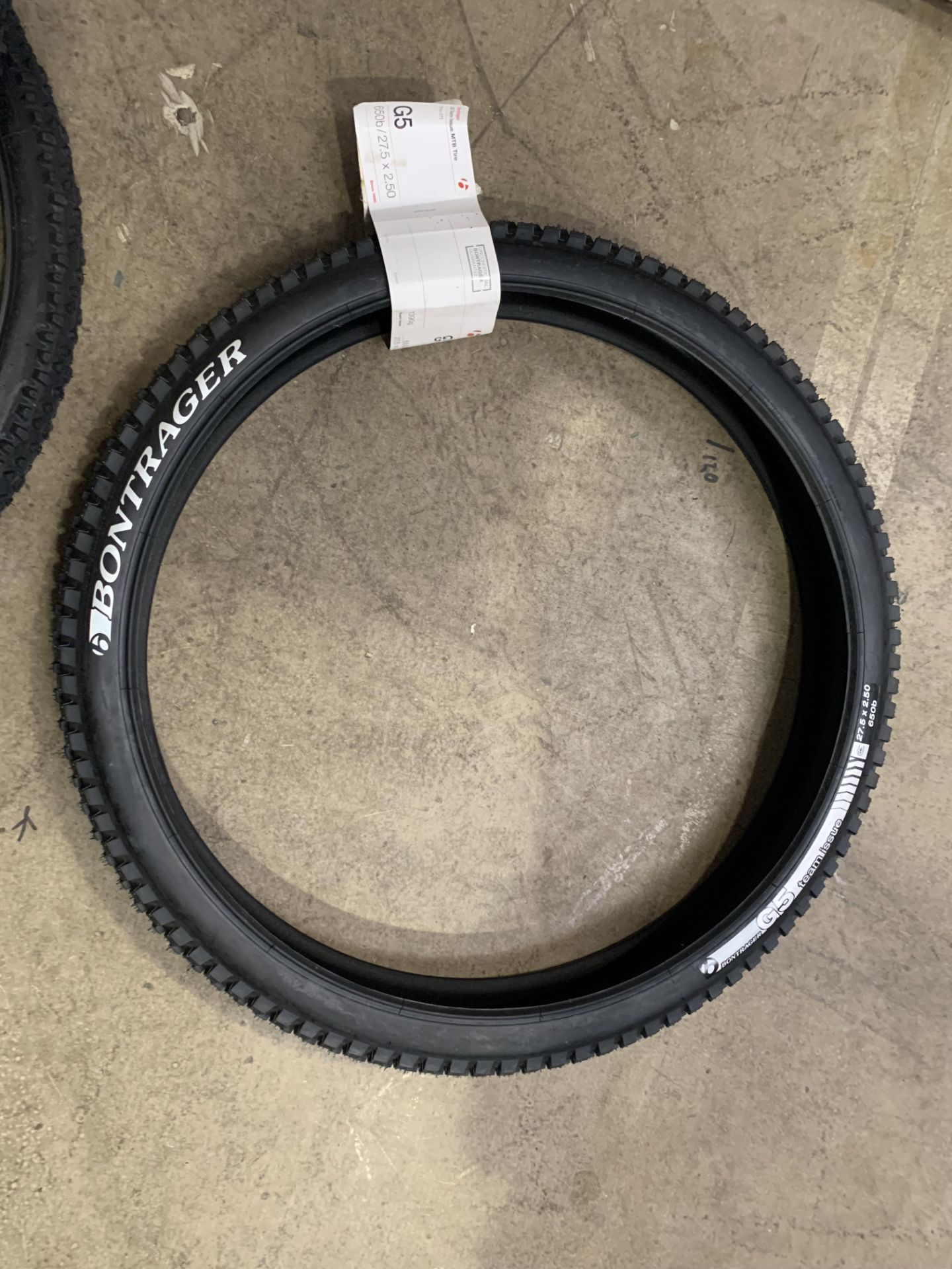 Bontrager 27.5 x 2.50 tyre and 2 x Continental 26 x 2.1 tyres - Image 4 of 5
