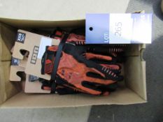 6 x Various Sized ION Gloves Traze Long Unisex Approx. RRP £150