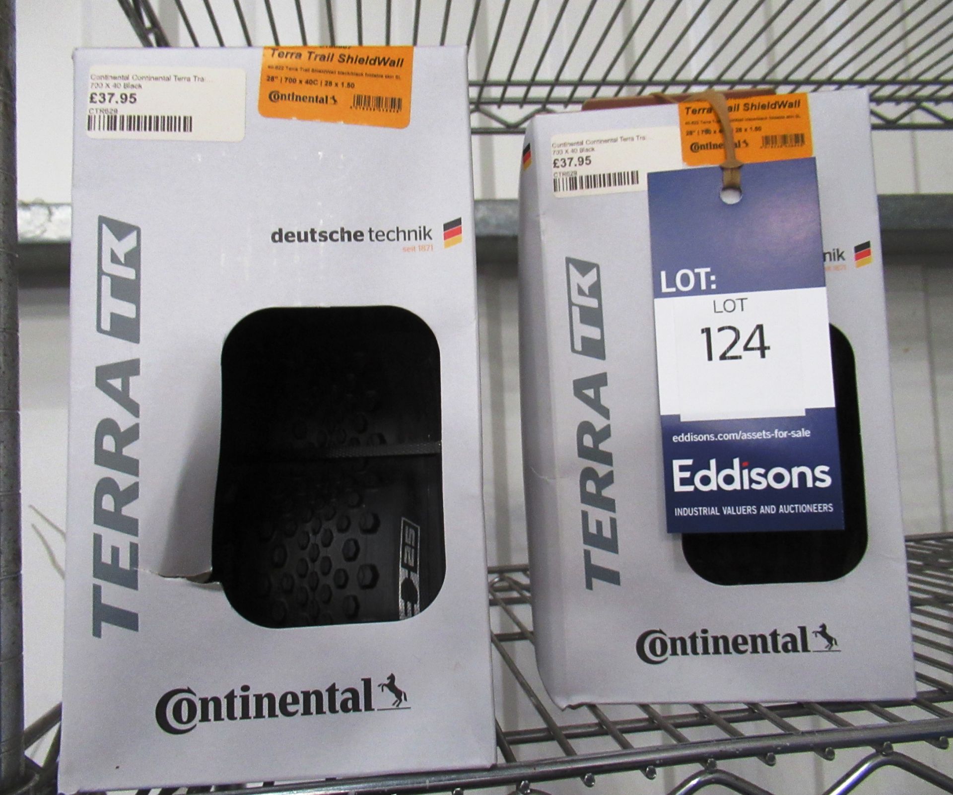 2X Continental TerraTR 700x40 tyres RRP£37.95 each