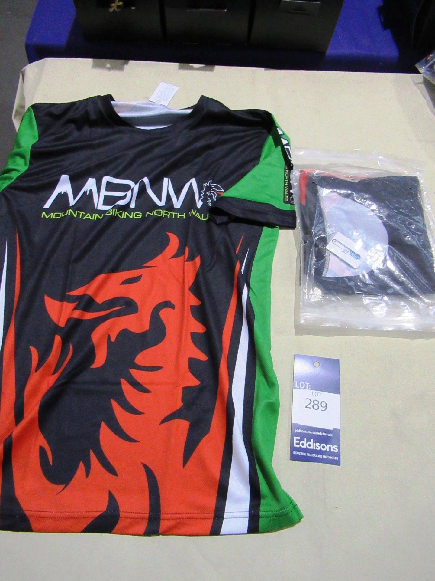 2 x MBNW Jersey (1 x XL, 1 x XXL)