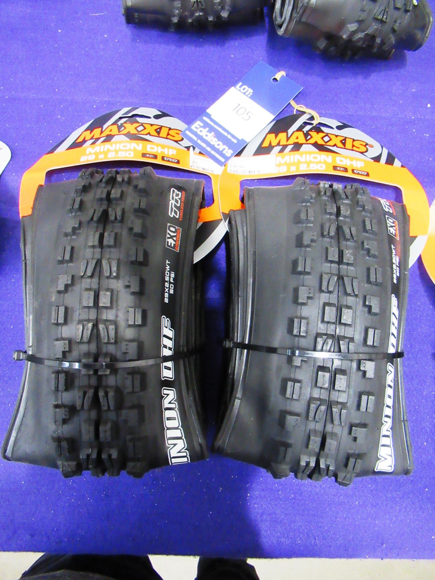 2x Maxxis Minion DHF 29"x2.50 " Bicycle Tyres. Total RRP £99.98