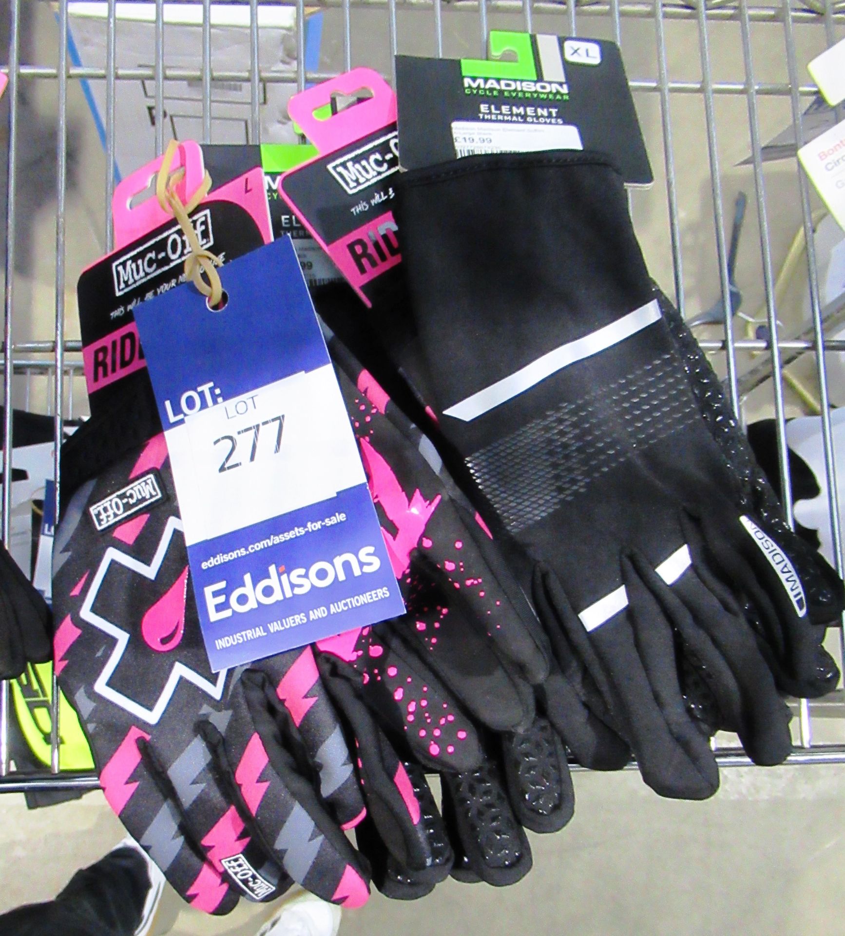 4 x Various pairs of Cycling Gloves Approx. RRP £90 Total Size L