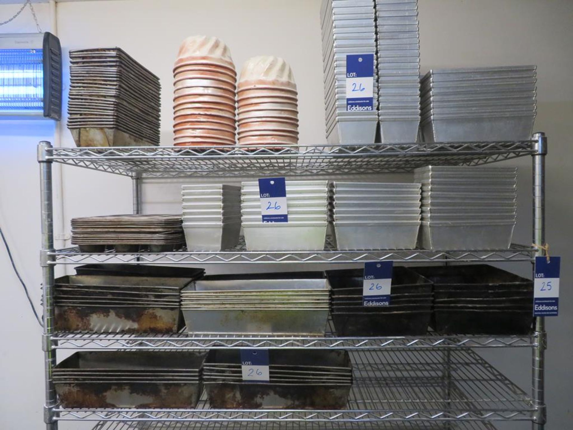 Qty of Assorted Baking Tins (Rack not included - see lot 25)