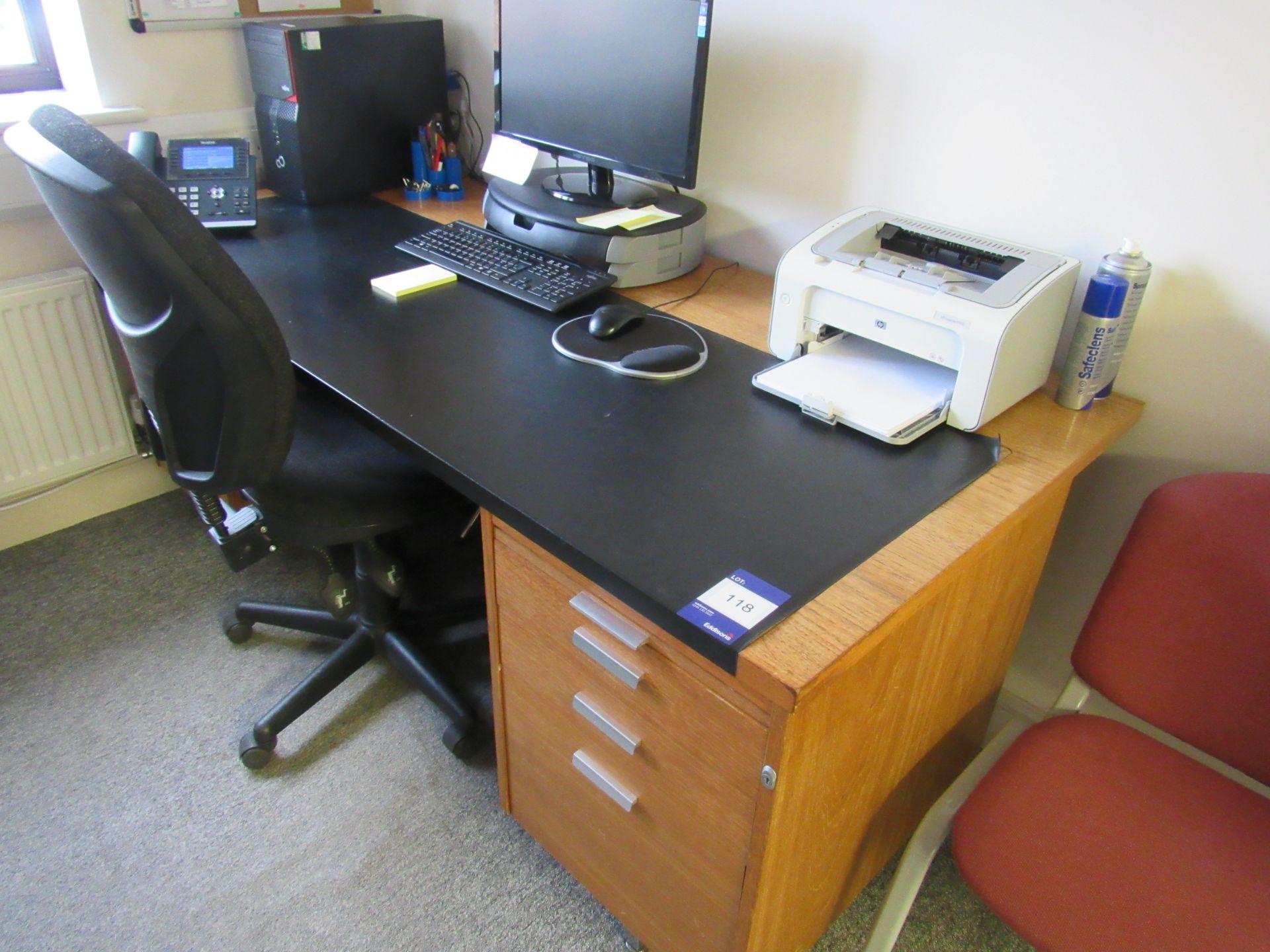 Rectangular work desk with left and right underdes - Image 2 of 2
