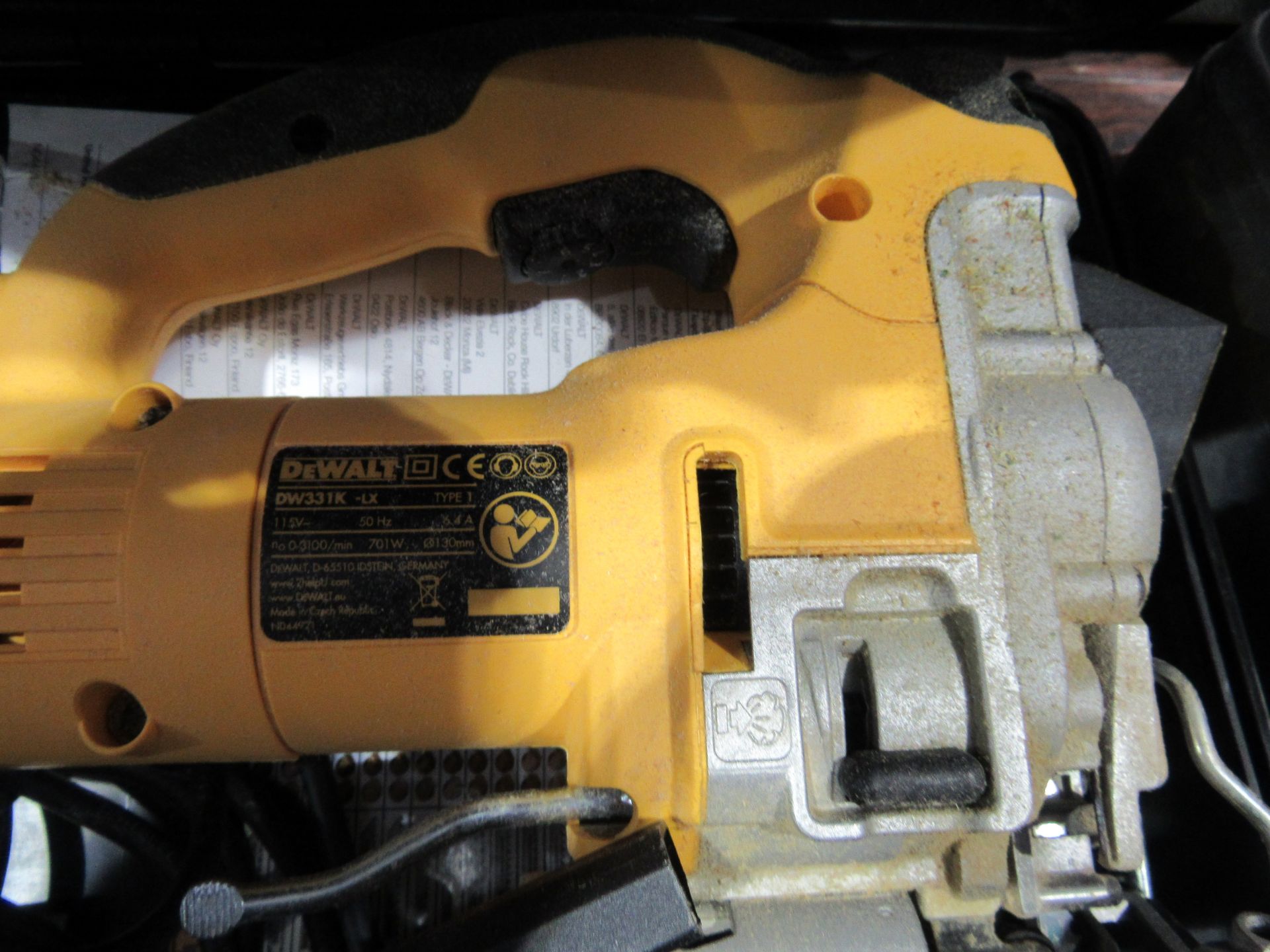 Dewalt DW331 Jigsaw 110v - Image 3 of 3