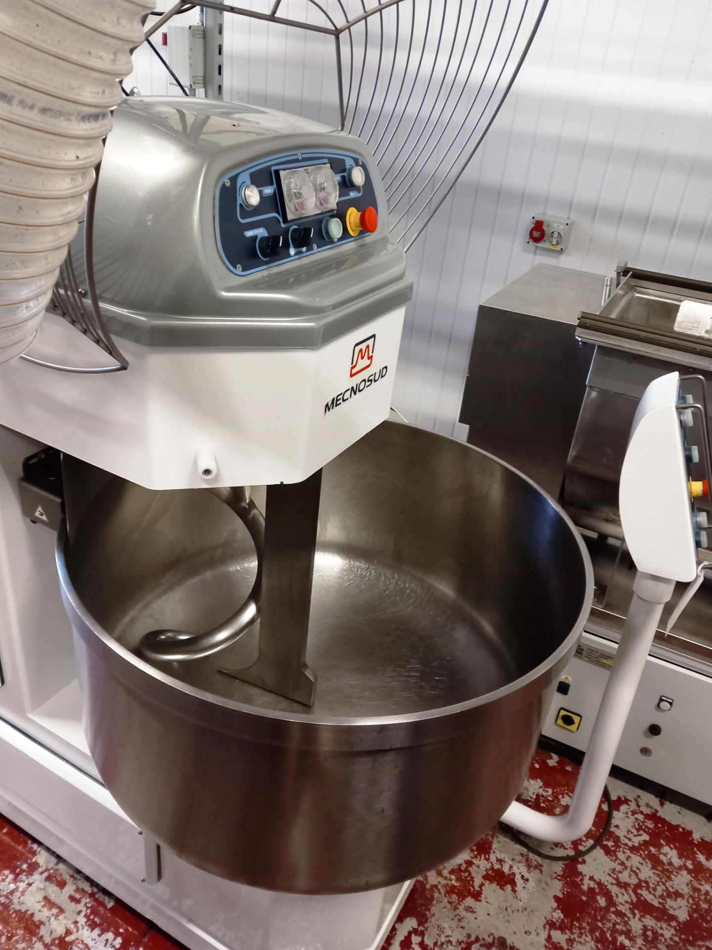 Mecnosud SPRB200 Auto Tipping 200 ltr Spiral Mixer (2015) 3 Phase - Image 3 of 6