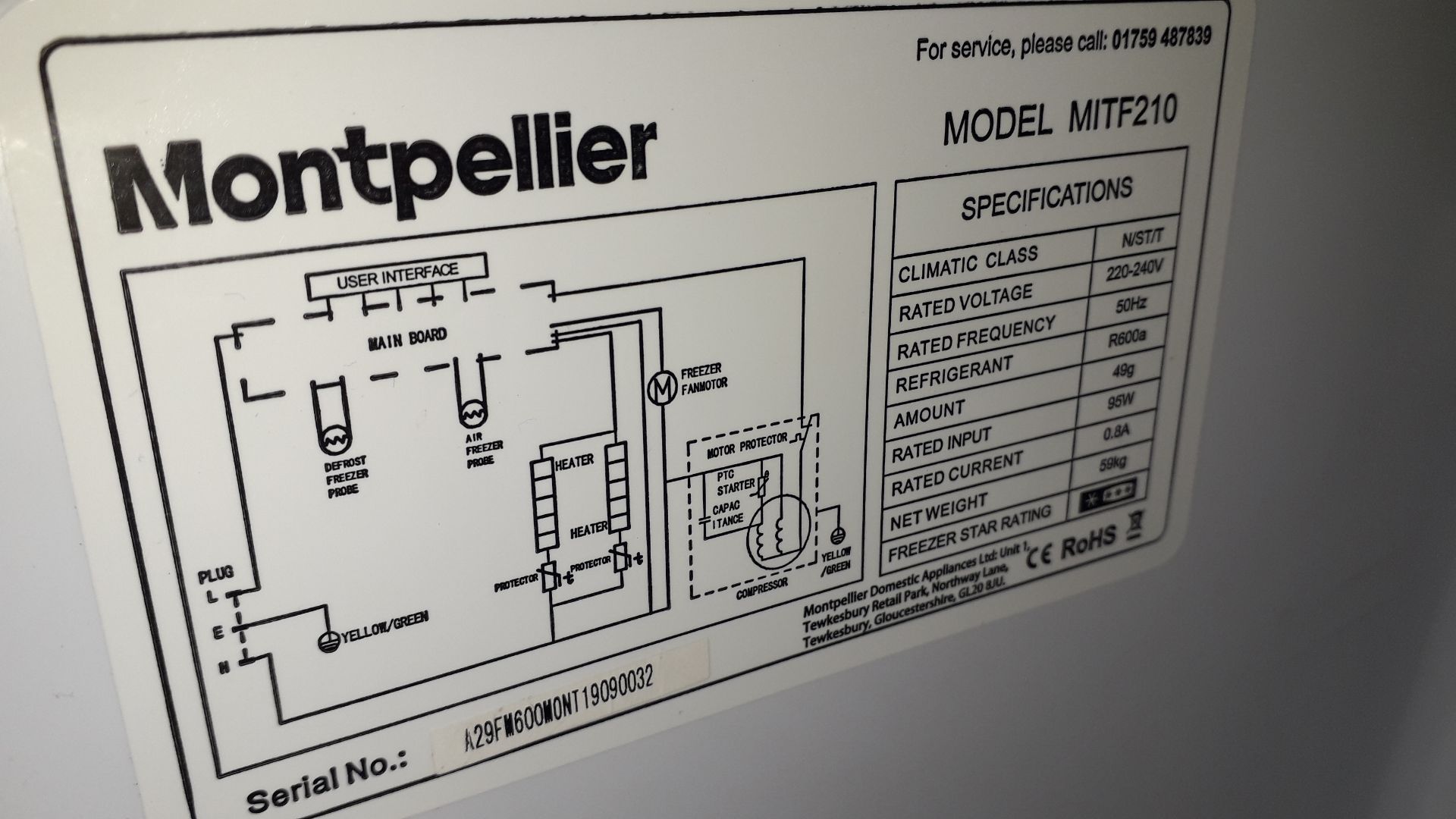 Montpellier MITF210 Tall In-column 200ltr No Frost Freezer, serial number A29FM600MONT 19090032 - Image 3 of 3