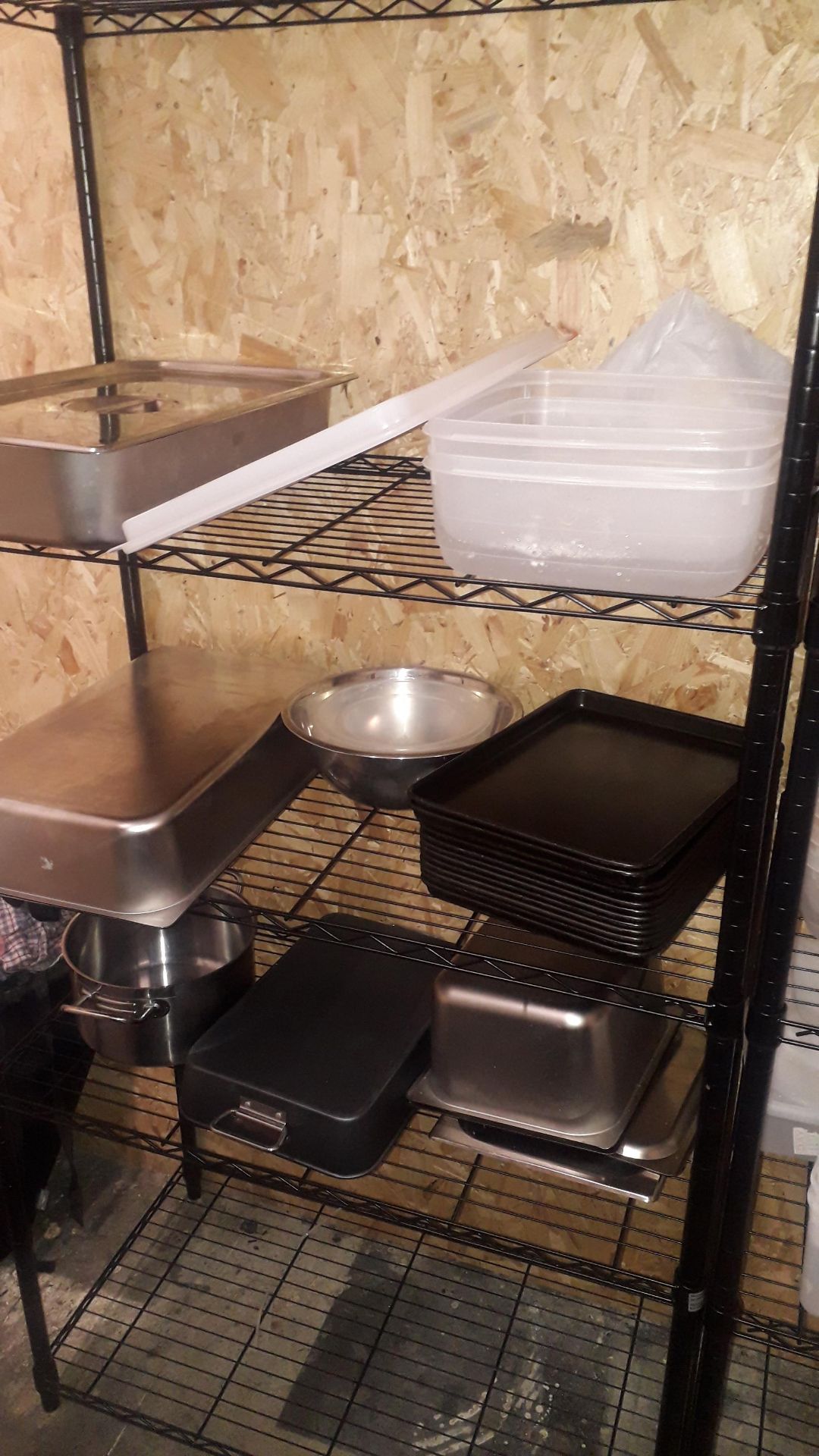 2 bays of adjustable Wire Shelving & contents of plastic containers & various cookware - Image 3 of 3
