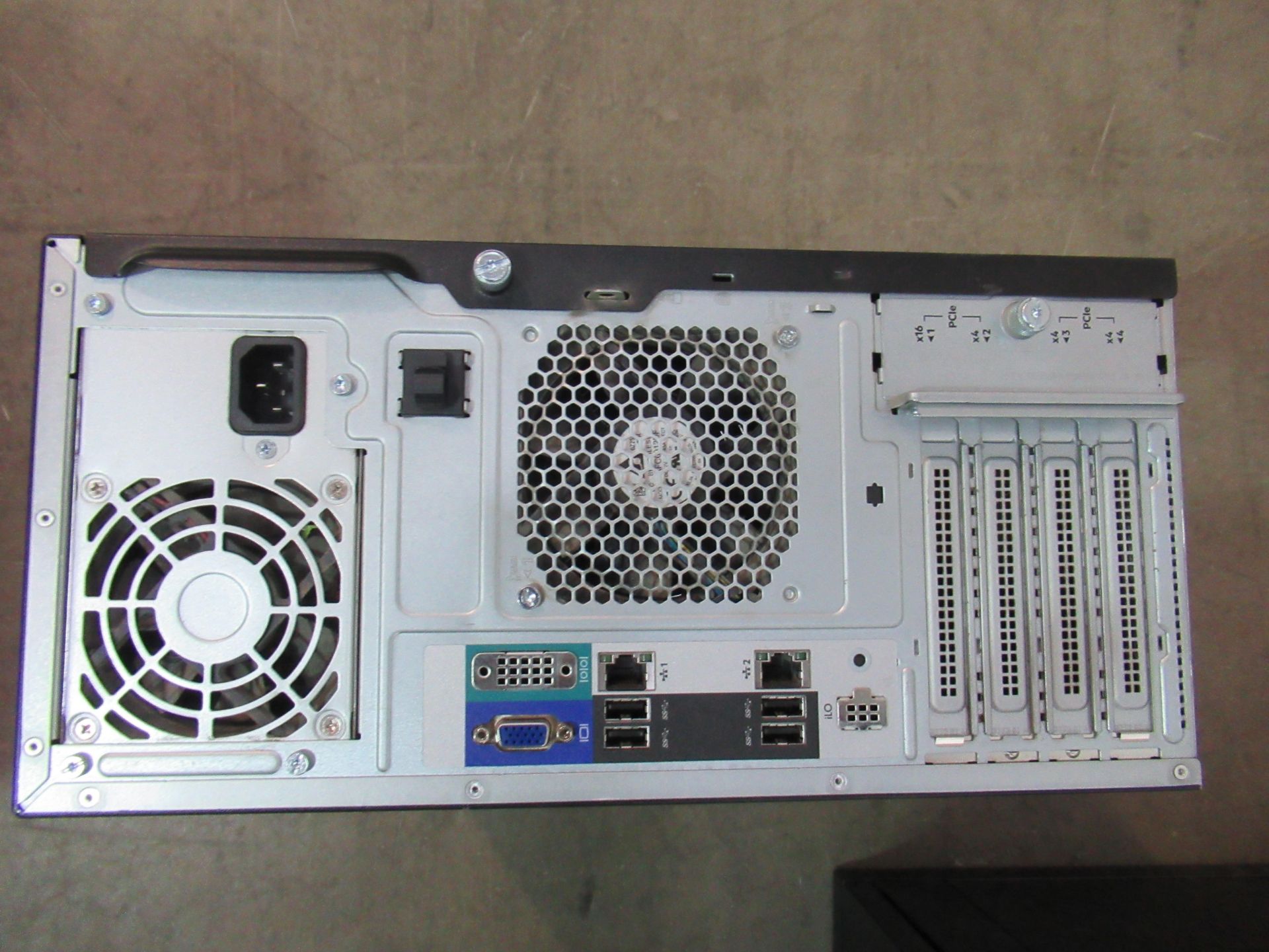 HP ProLiant ML30 Gen 10 server unit-no cable - Image 5 of 5