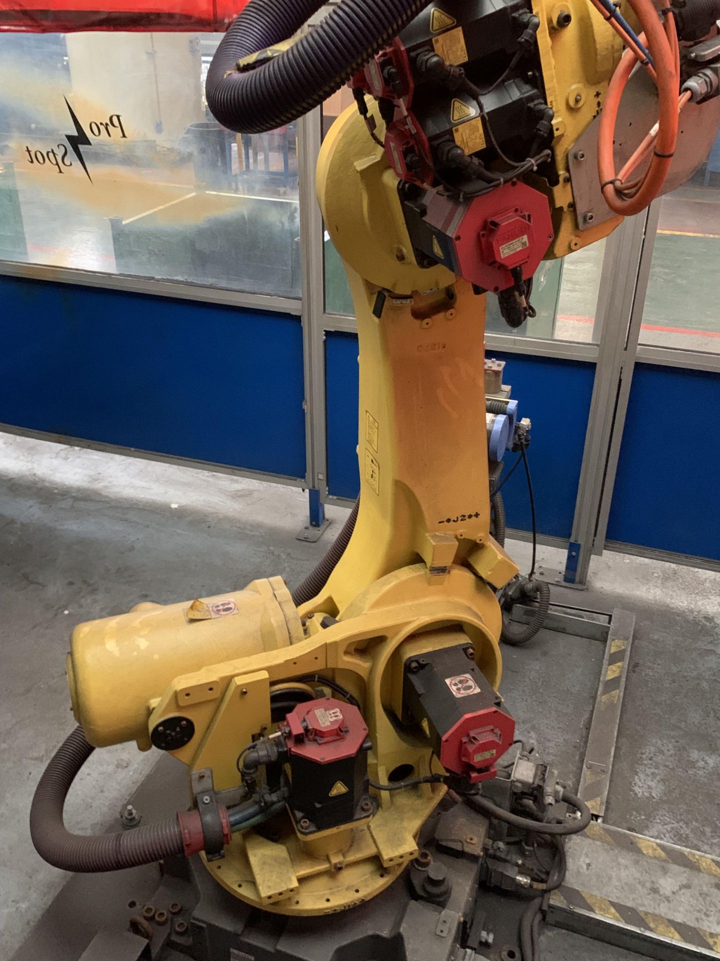 Robot Welding Cell 1 Comprising Fanuc Robot R-2000uB 165F Welding Robot Fanuc System R-30iA Robot Co - Image 6 of 10