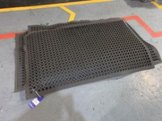 Quantity of Rubber Machine Mats.