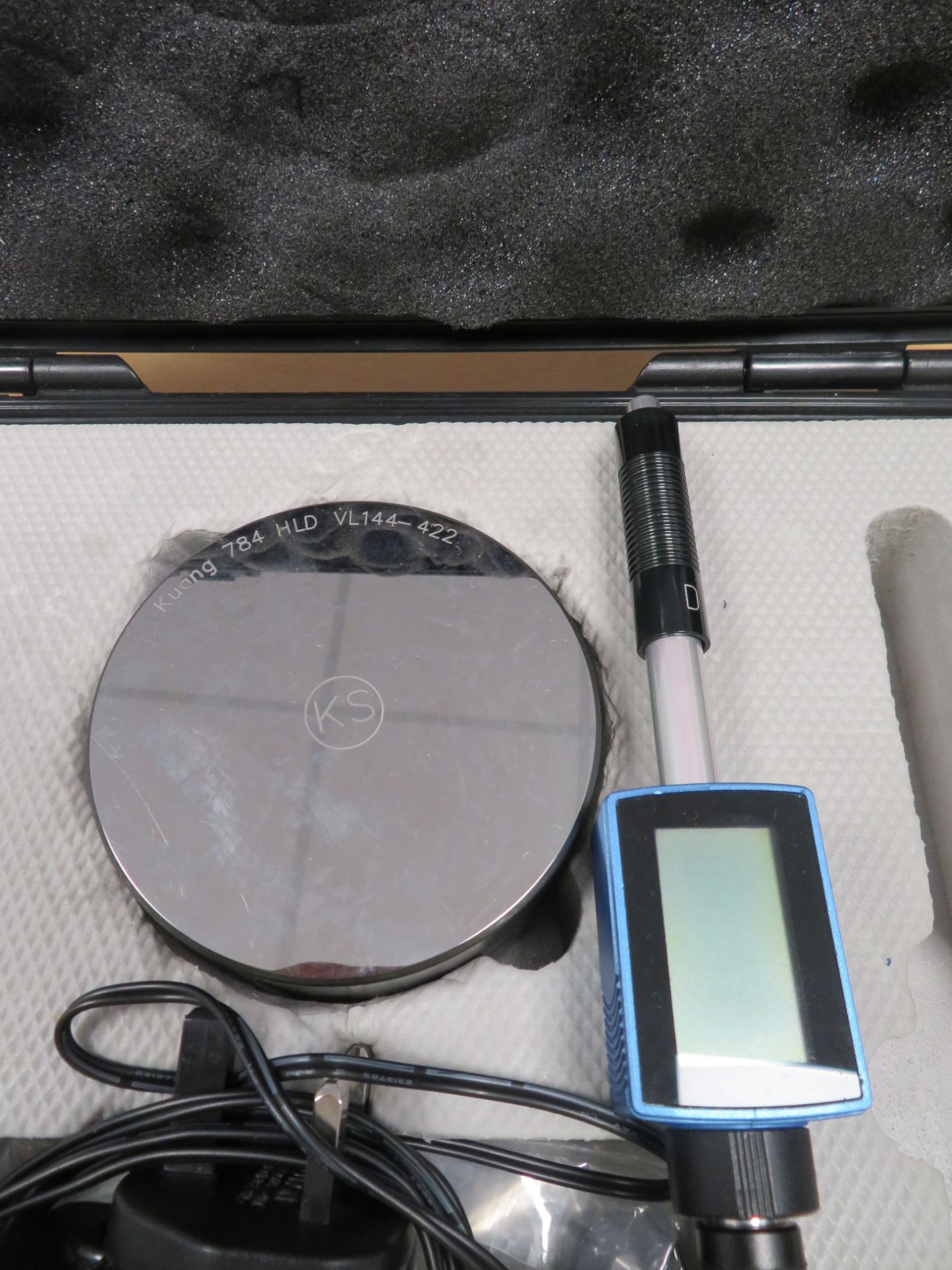 Hardness Tester Kit in carry case - Image 2 of 4