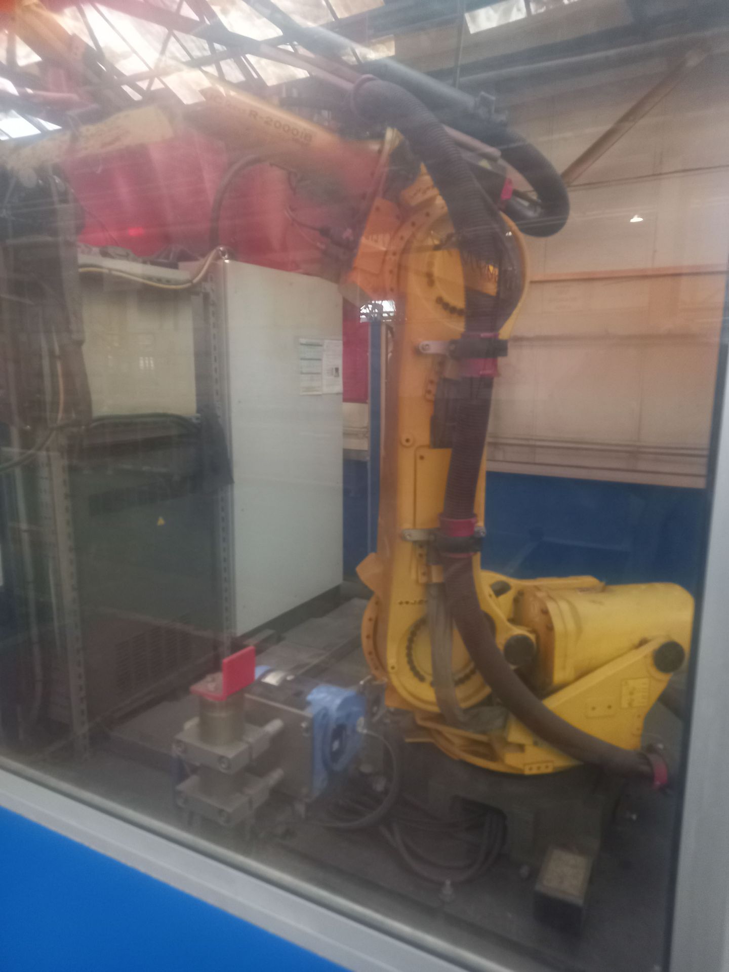 Robot Welding Cell 1 Comprising Fanuc Robot R-2000uB 165F Welding Robot Fanuc System R-30iA Robot Co - Image 3 of 10