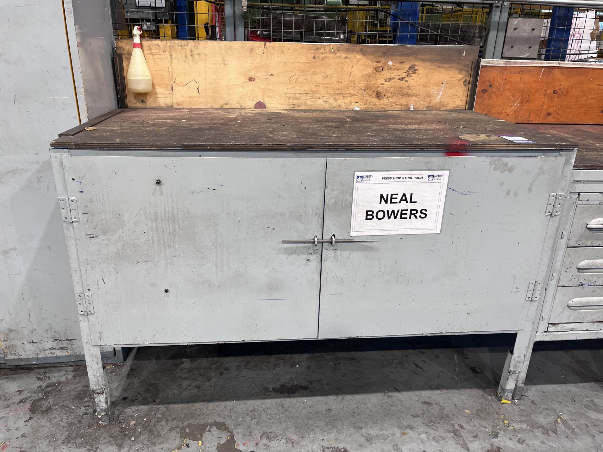 2x Metal Engineering Workbenches and a Tall Four Shelf Cabinet - Image 2 of 4