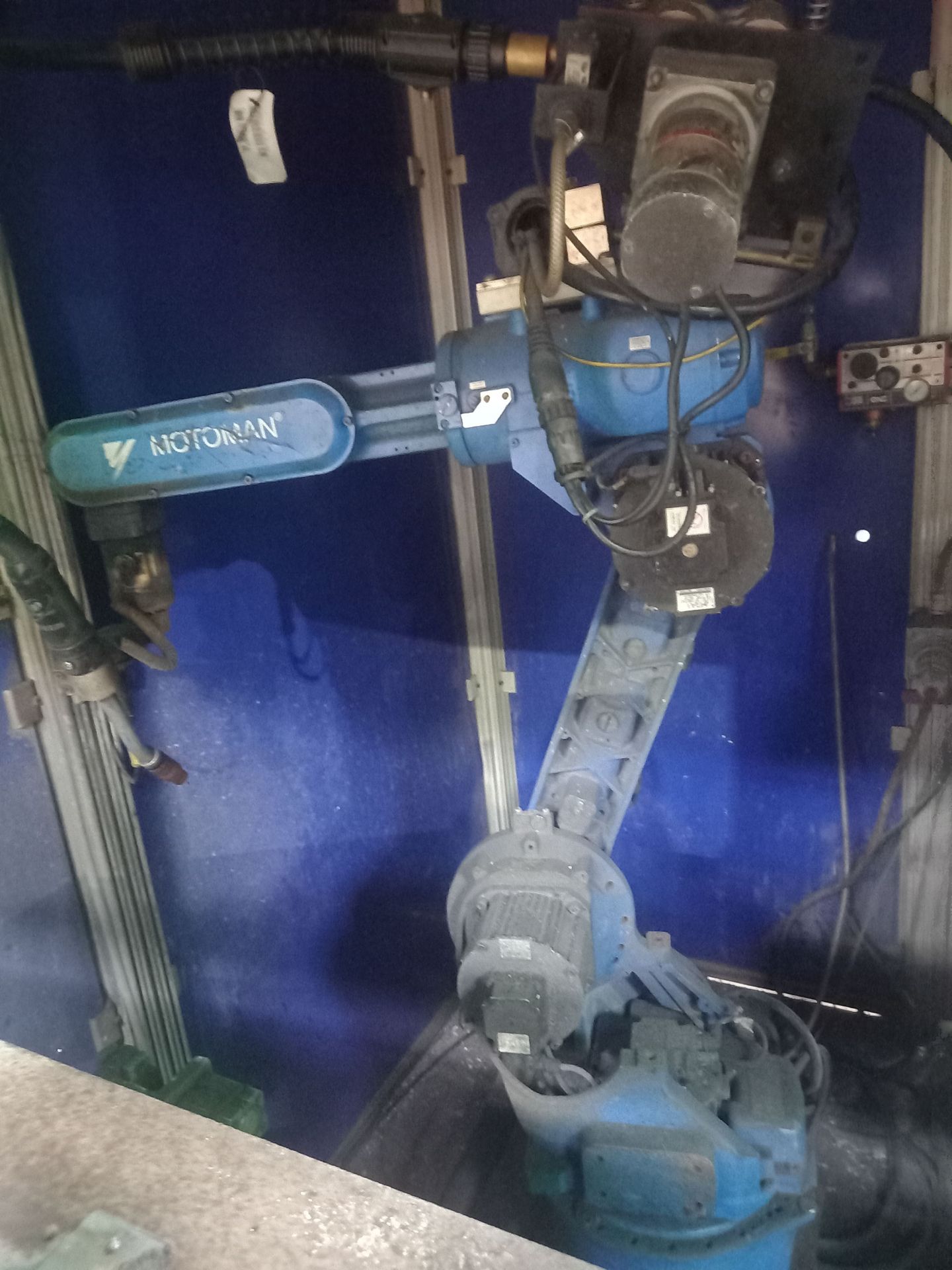 Bauromat Hi-Arc Robotic Welding Cell Motoman NX100 Robot Controls etc - Bild 3 aus 7