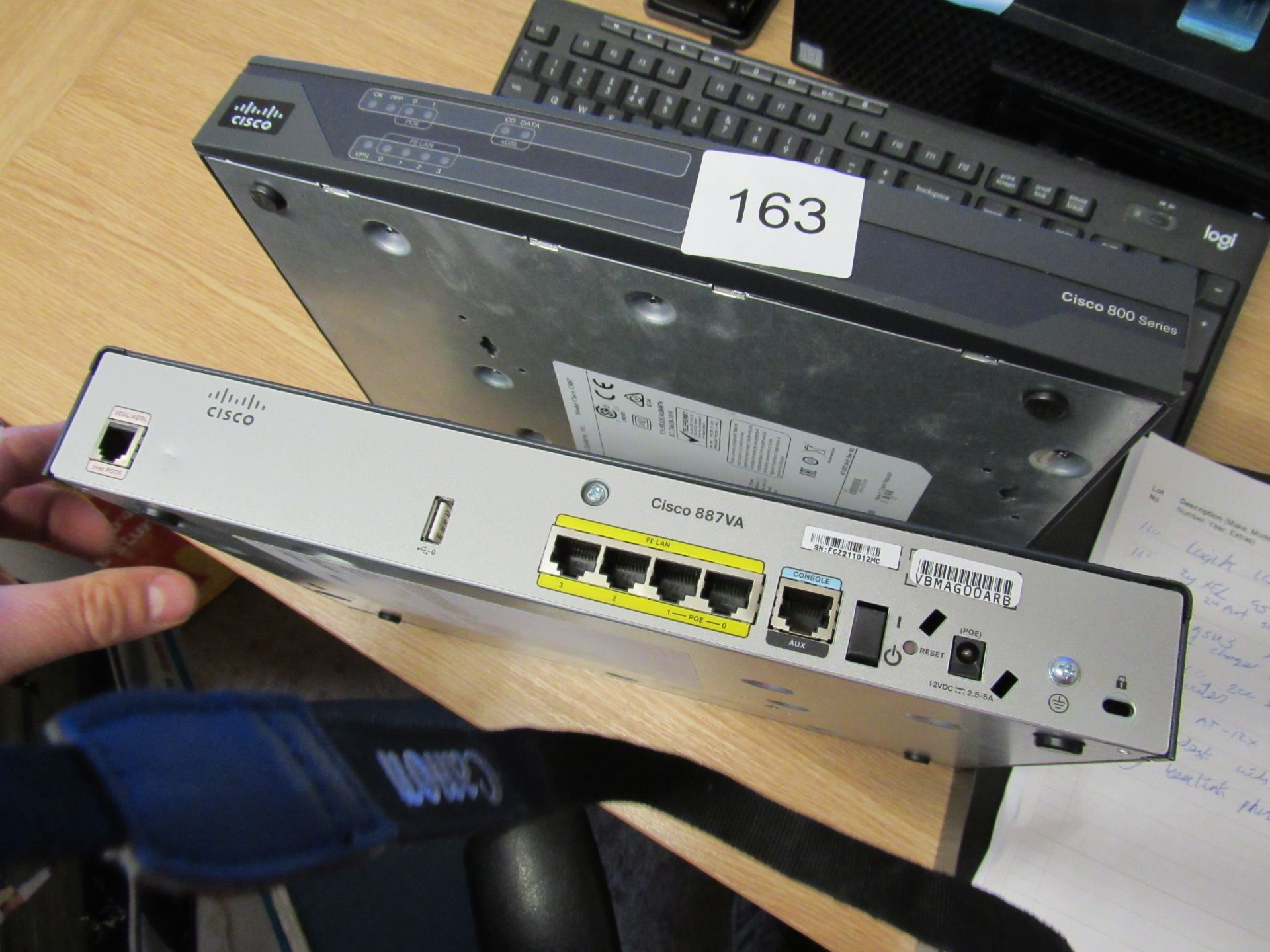 2 Cisco 800 Series 887VA Integrated services route - Image 3 of 3