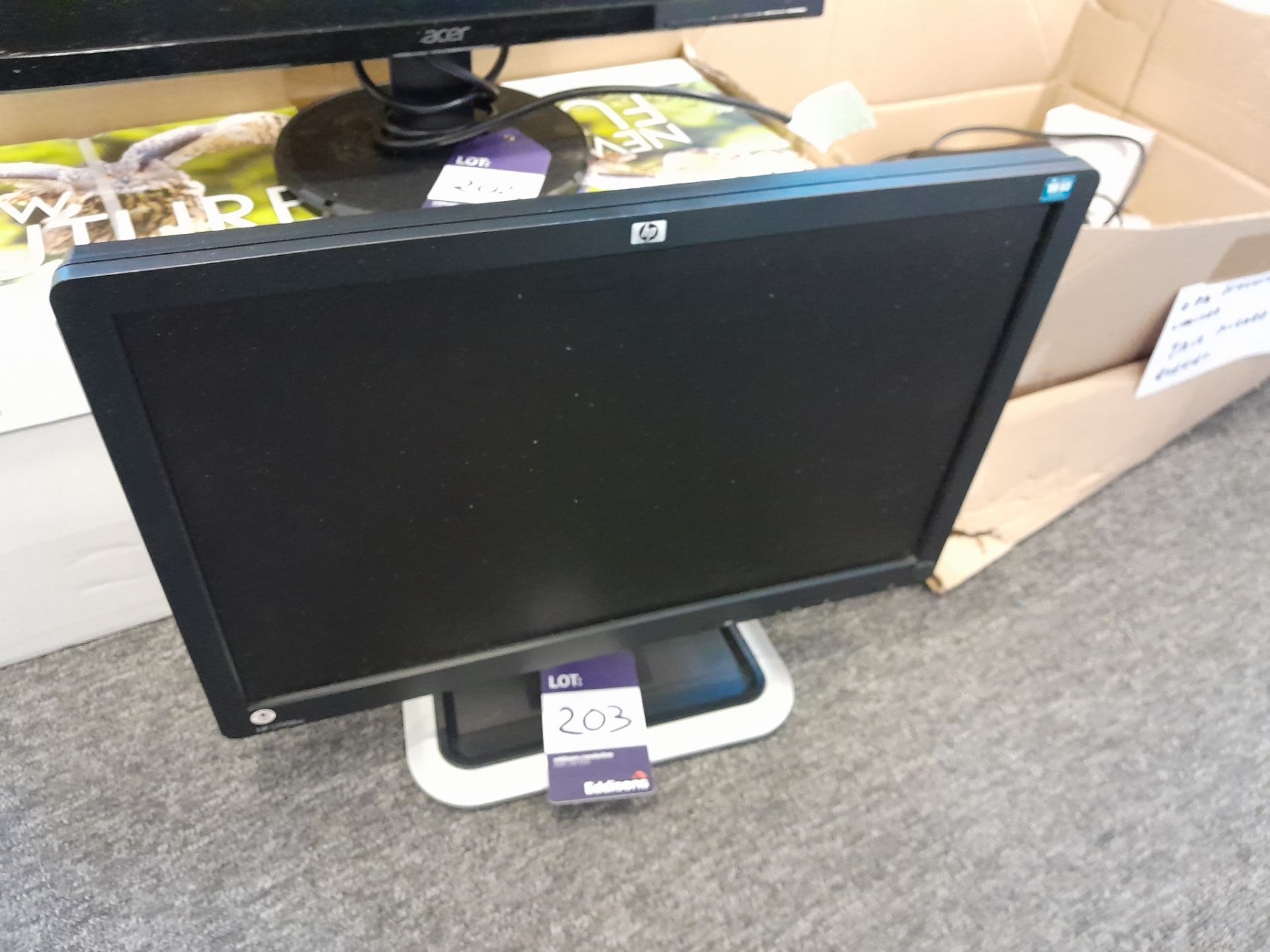 HP L1908W LCD Monitor (Power cord / pack included and VGA cable) (Located- Eddisons Leeds, LS1 2HJ) - Image 2 of 2