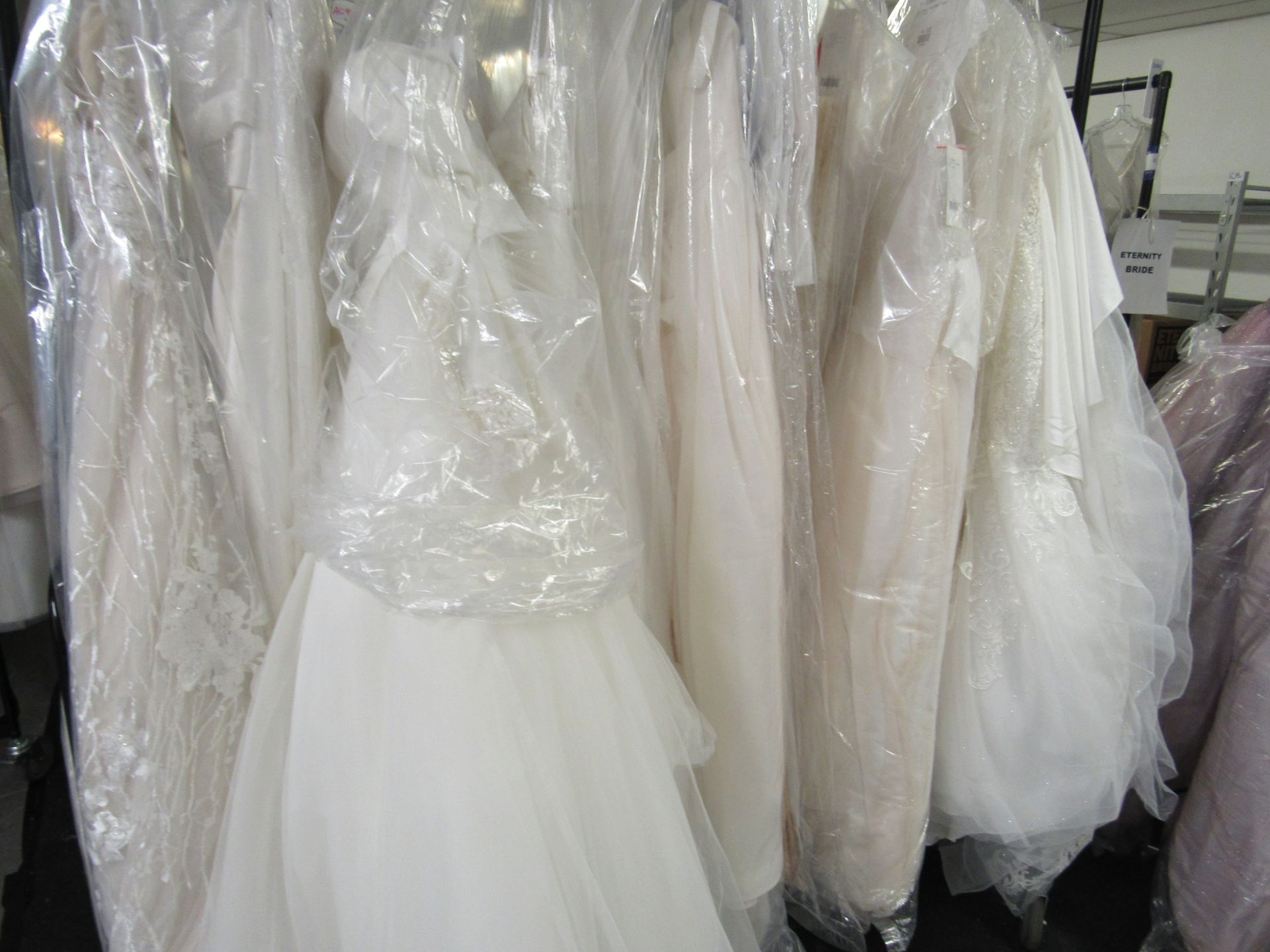 11 various bridal gowns and 2 dresses to rail - Image 3 of 7