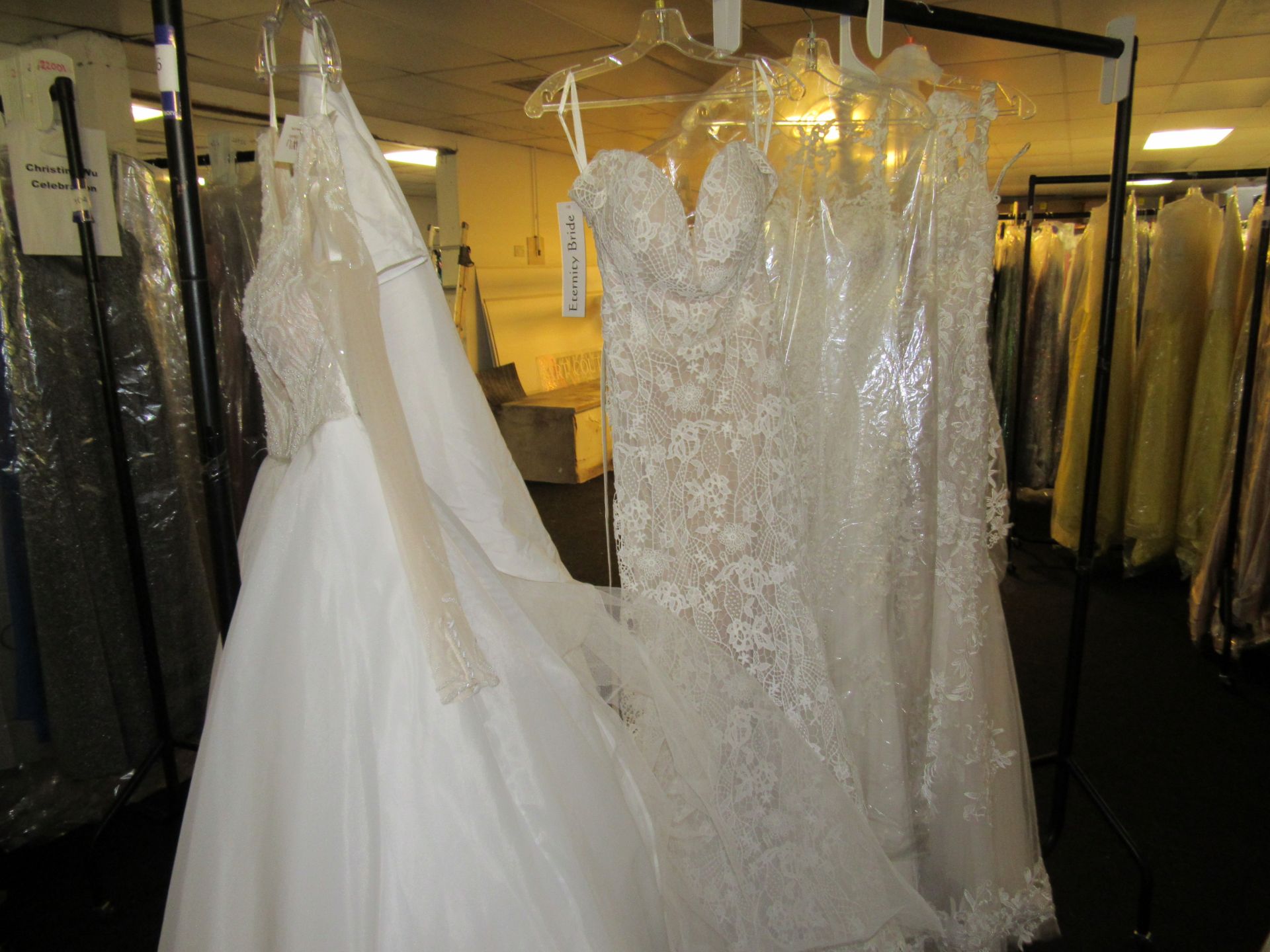 4 various bridal gowns to rail - Image 2 of 3