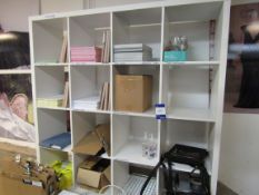 Pigeonhole unit and contents