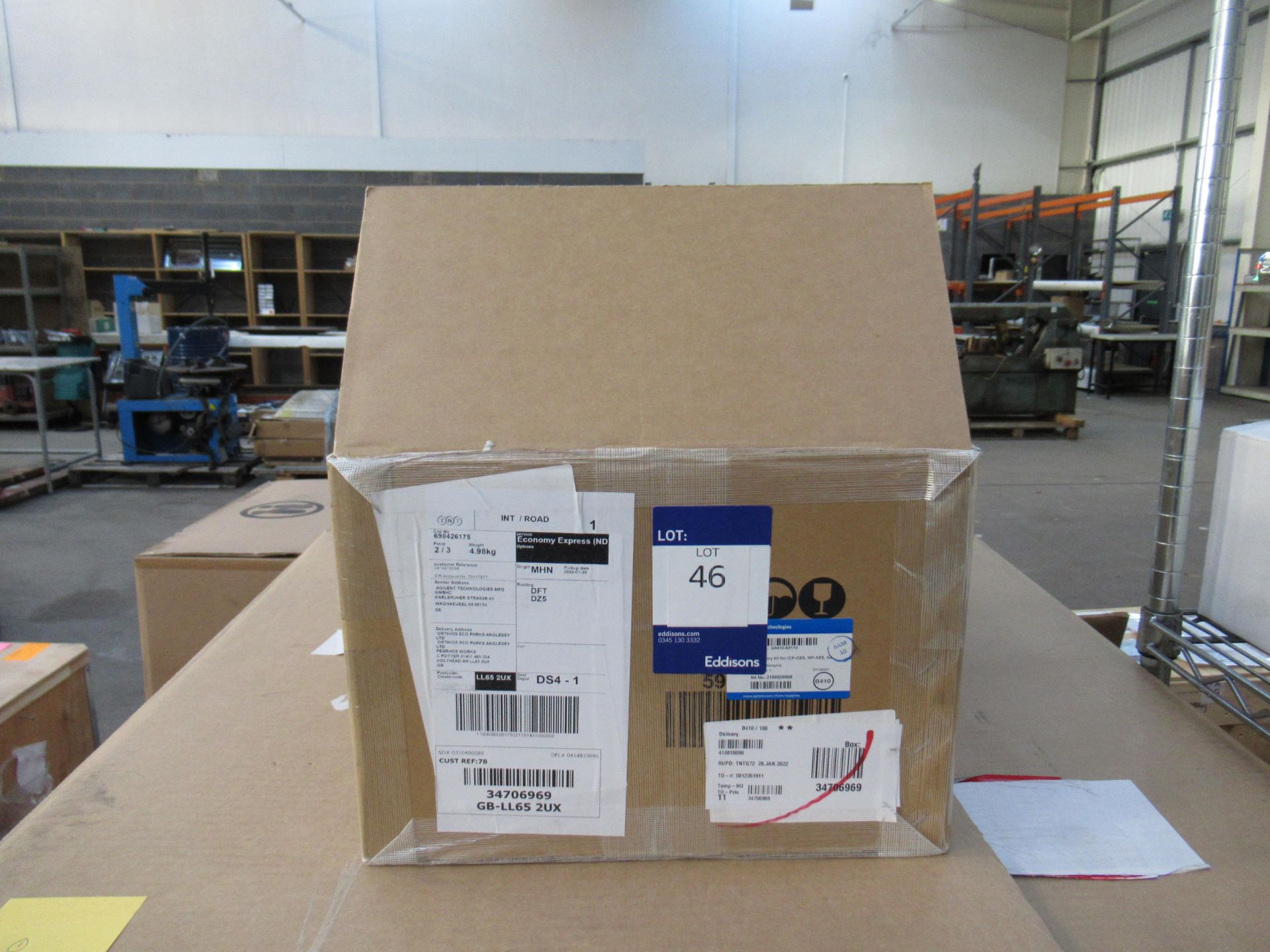 Contents of box to include 34 way stand and rack, centrifuge tubes, sample probe kit, pen pump tube - Image 3 of 3
