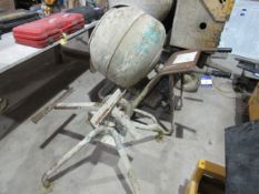 Unbadged 110v cement mixer with stand