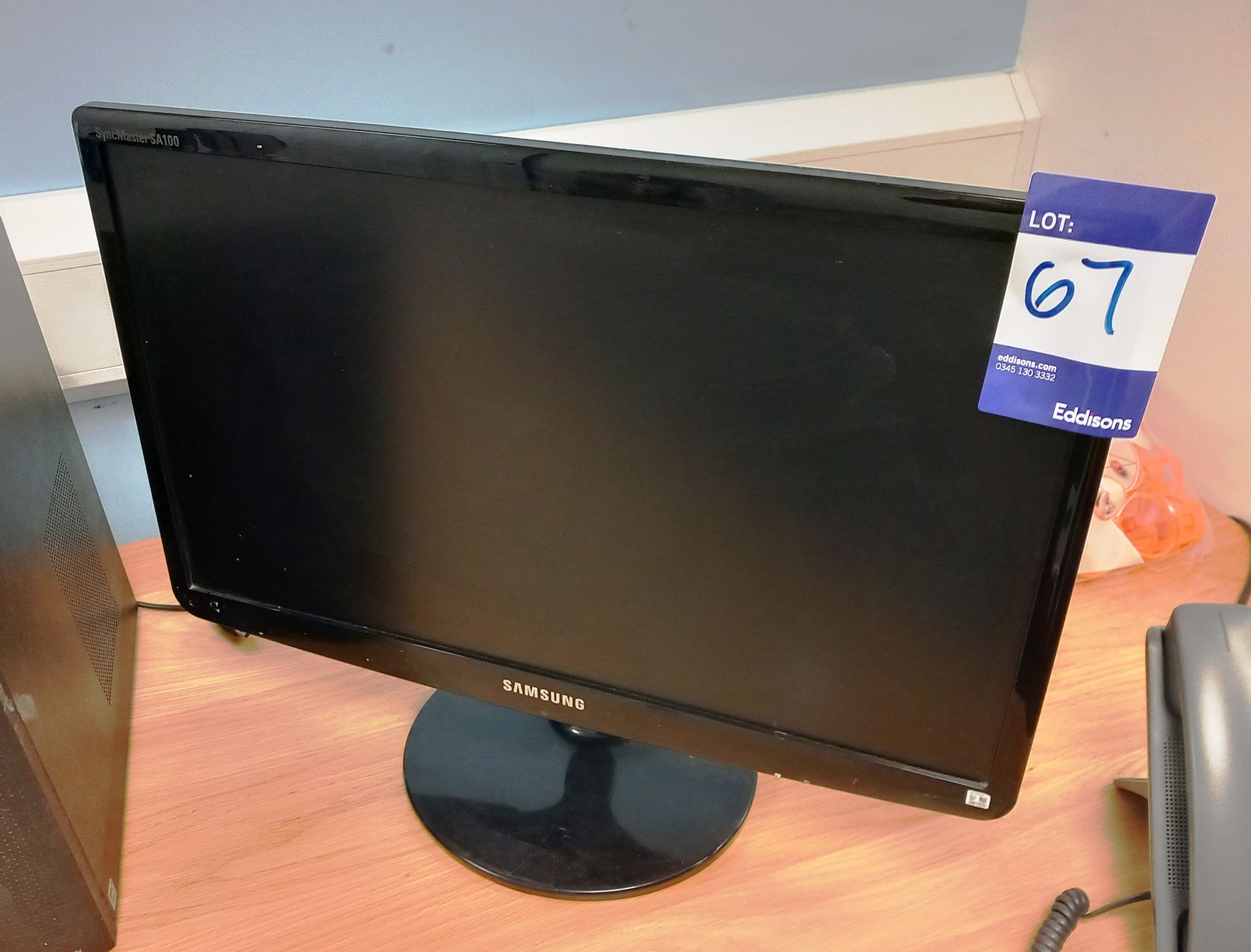 Dell and Samsung monitor