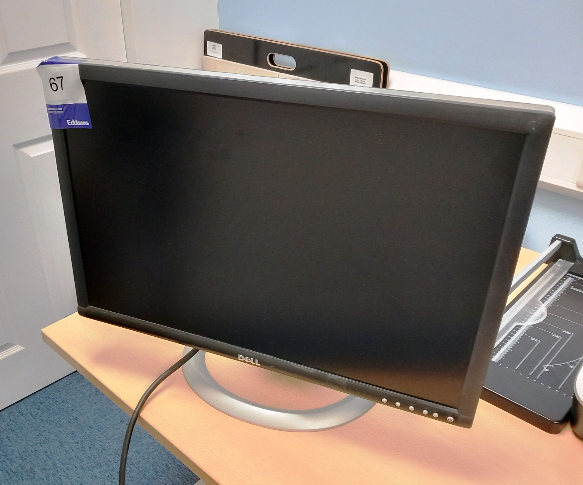Dell and Samsung monitor - Image 2 of 2